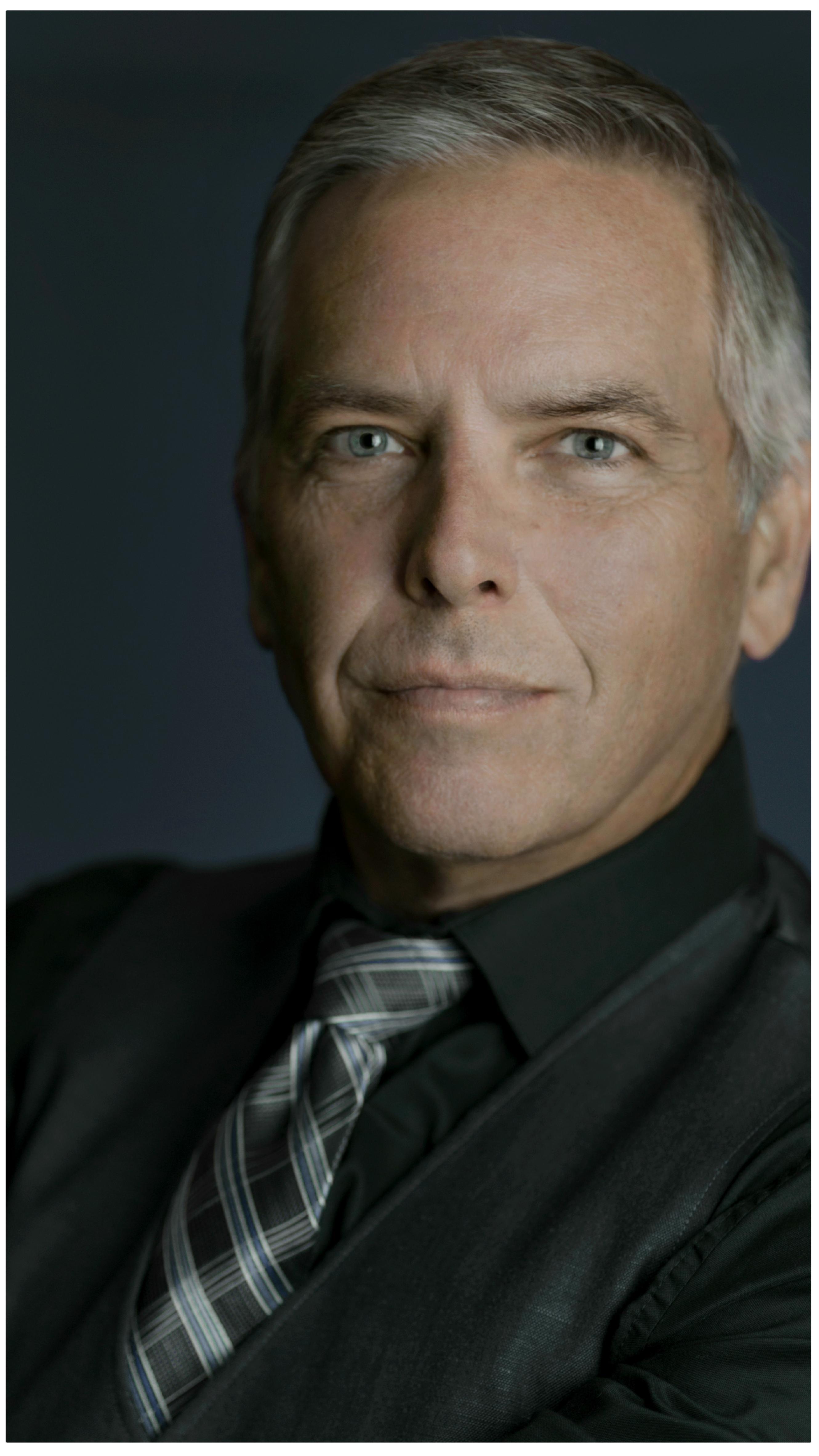 actor David Stuart large photo