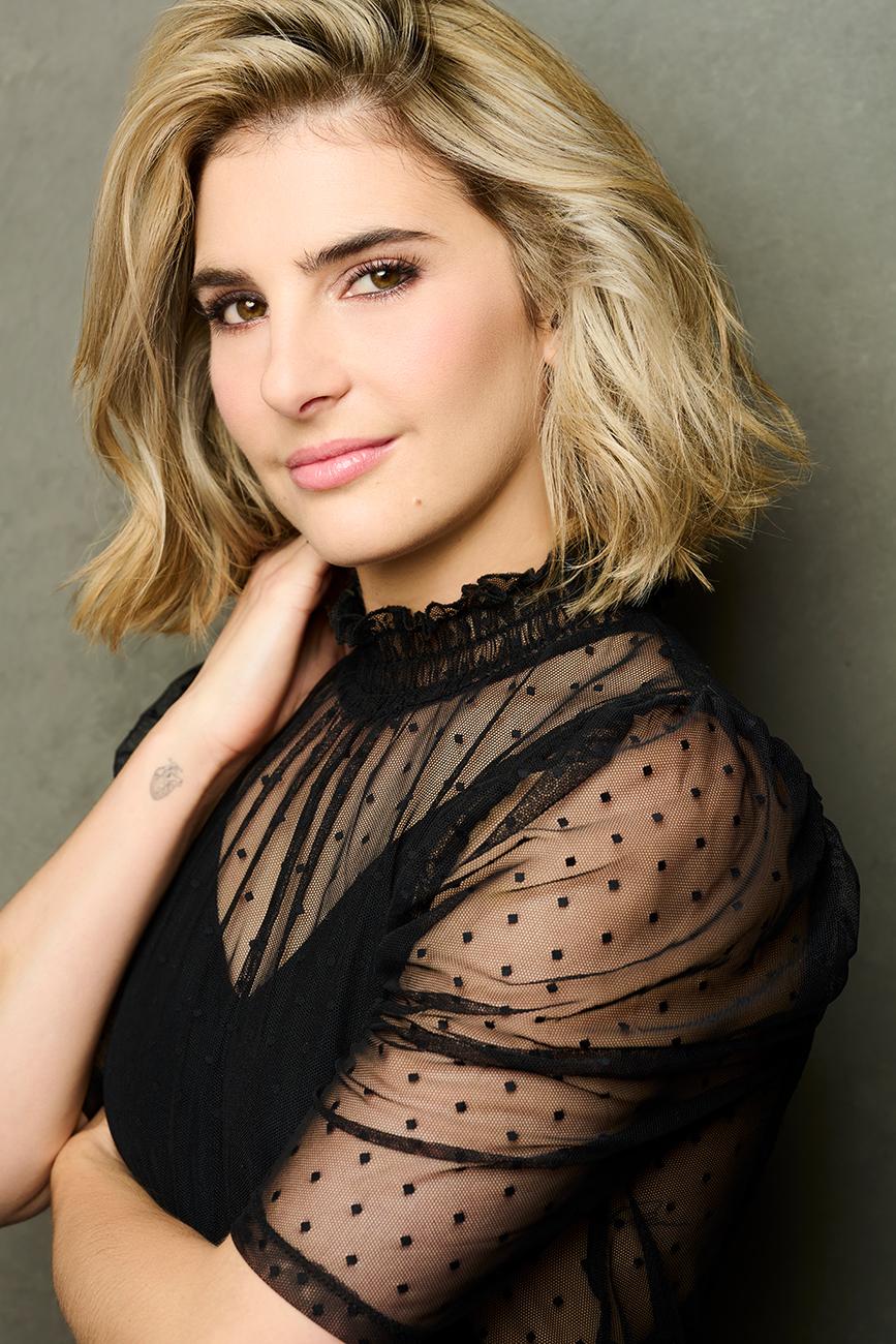 actor Nerida Bronwen large photo