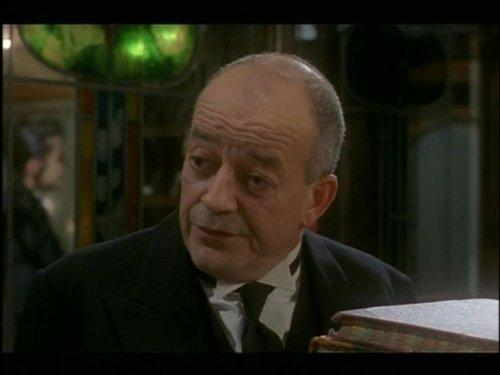 actor Tim Healy large photo