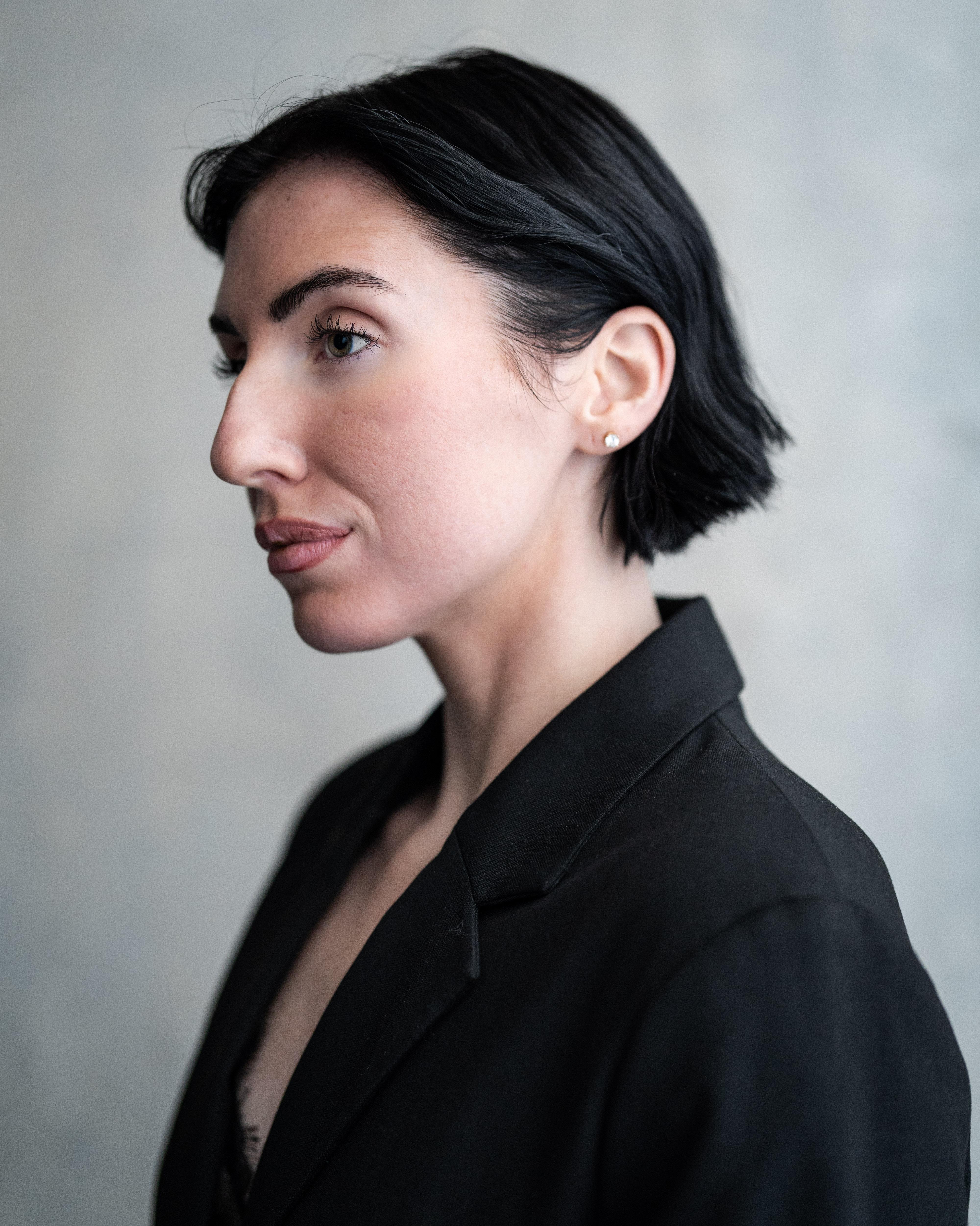 actor Kalyn Wood large photo