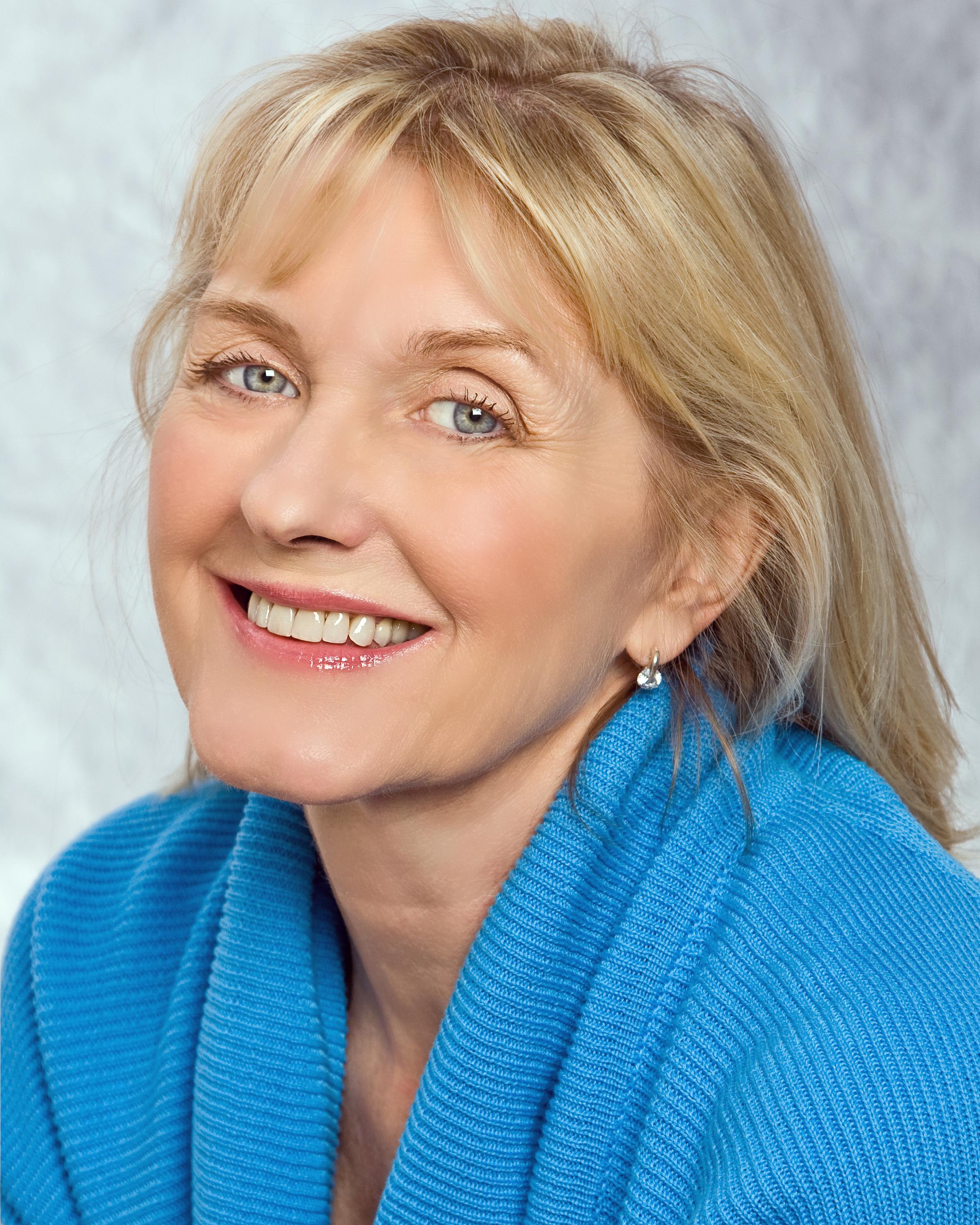 actor Connie Cowper large photo