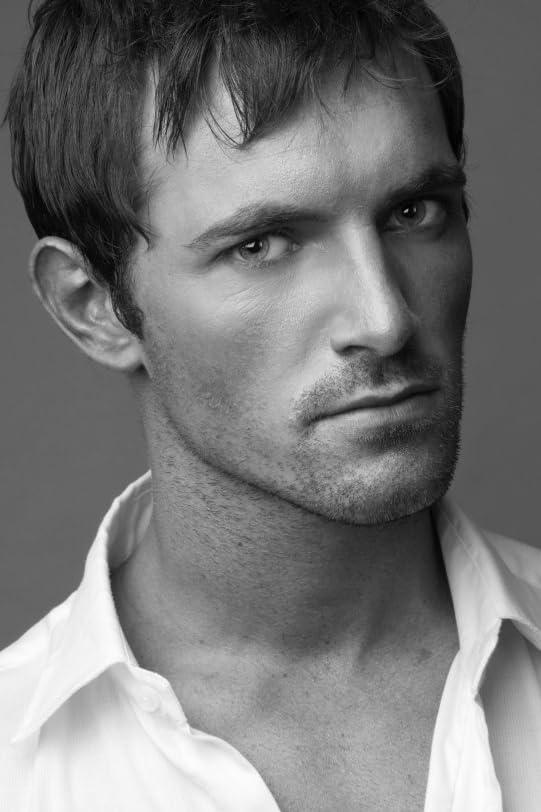 actor Grant Ross large photo