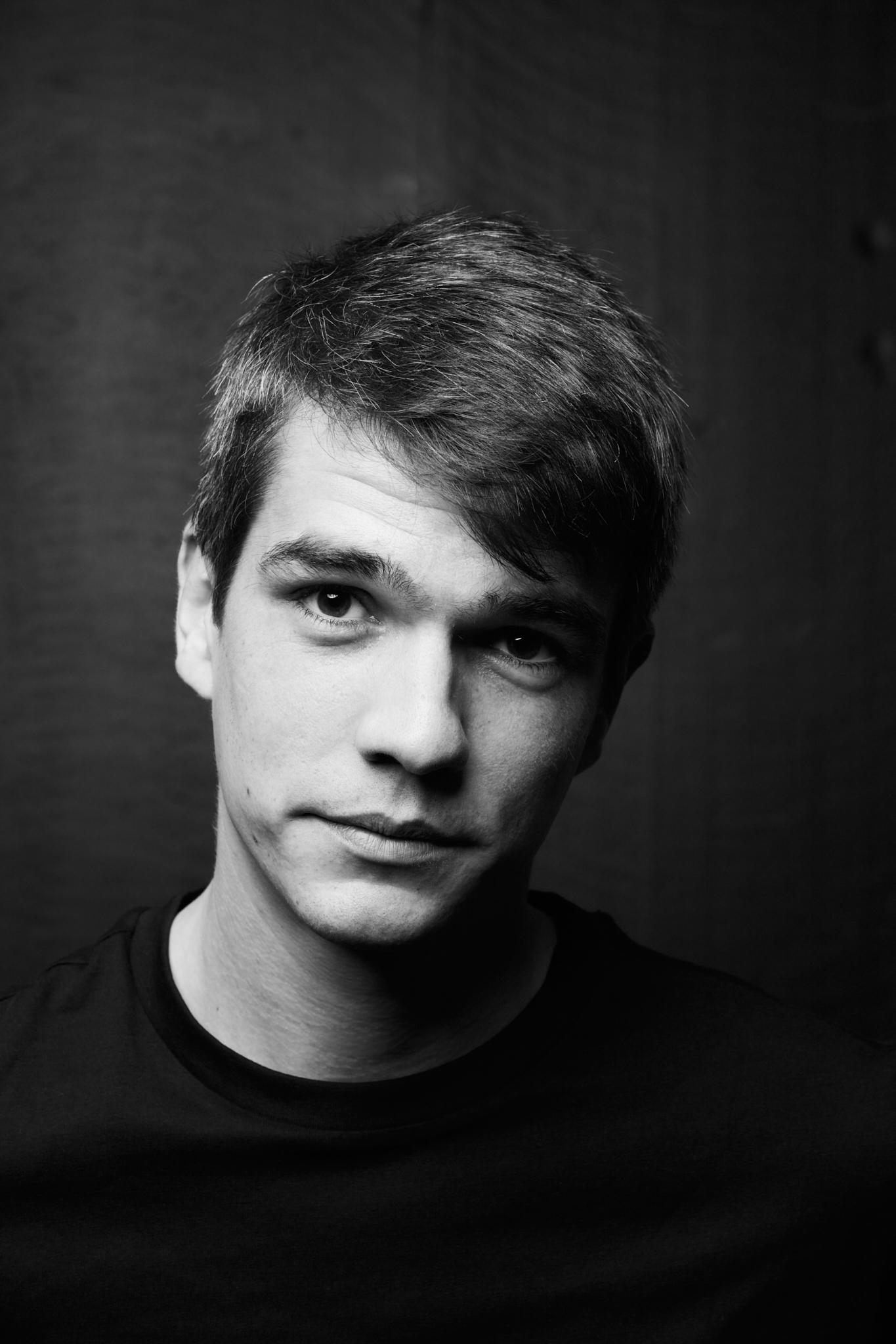 actor Toussaint Colombani large photo