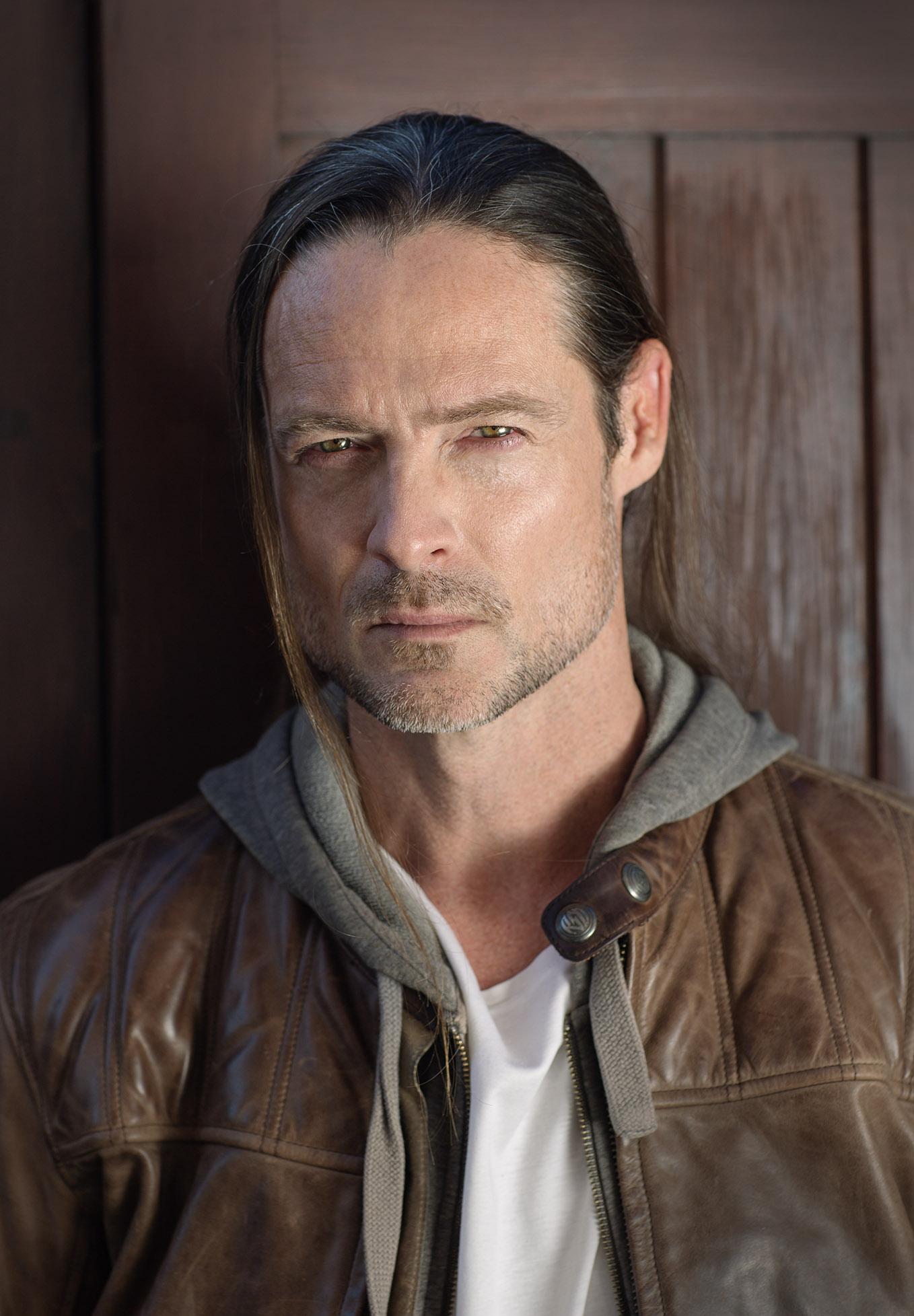 actor William Miller large photo