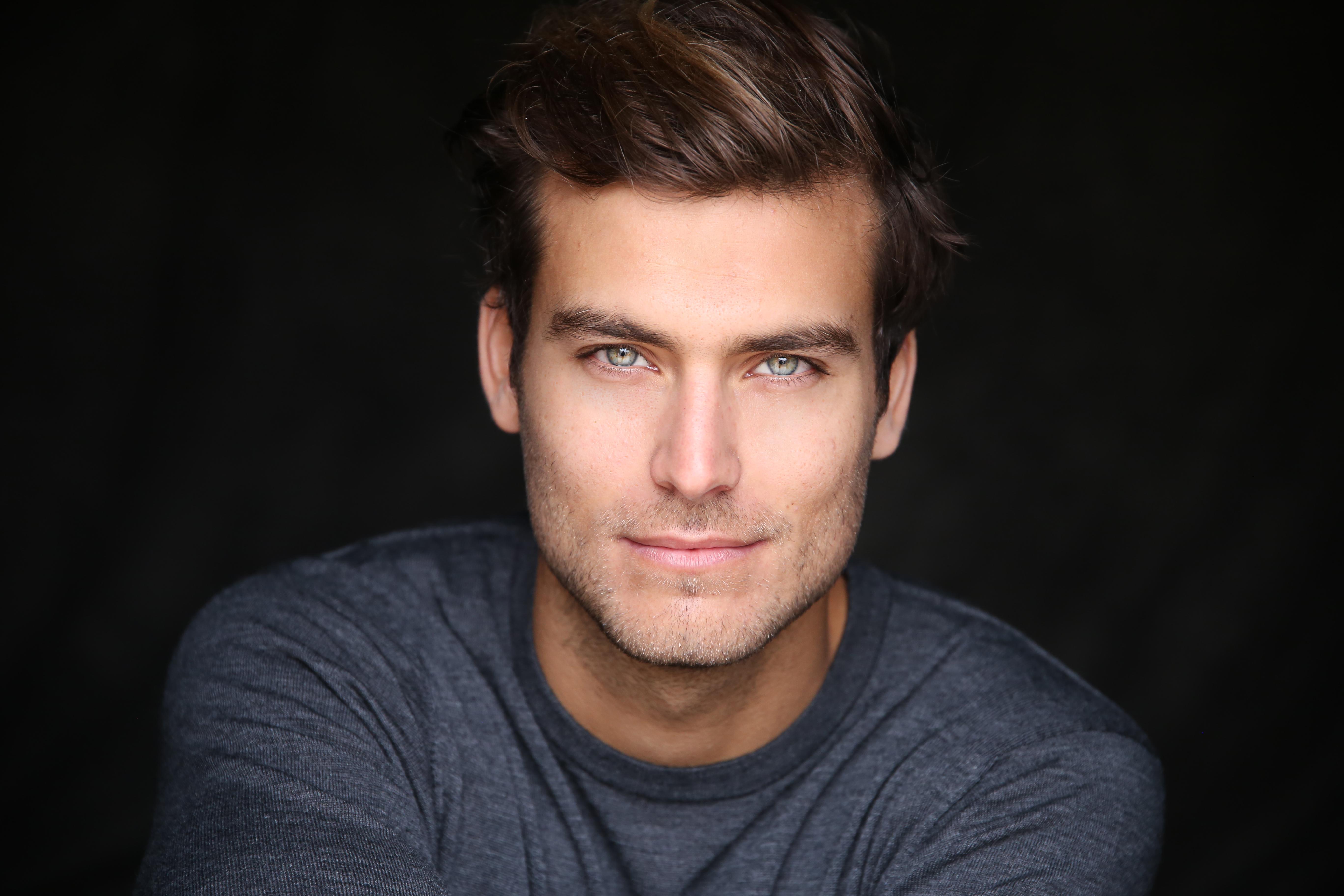 actor Fabián Castro large photo