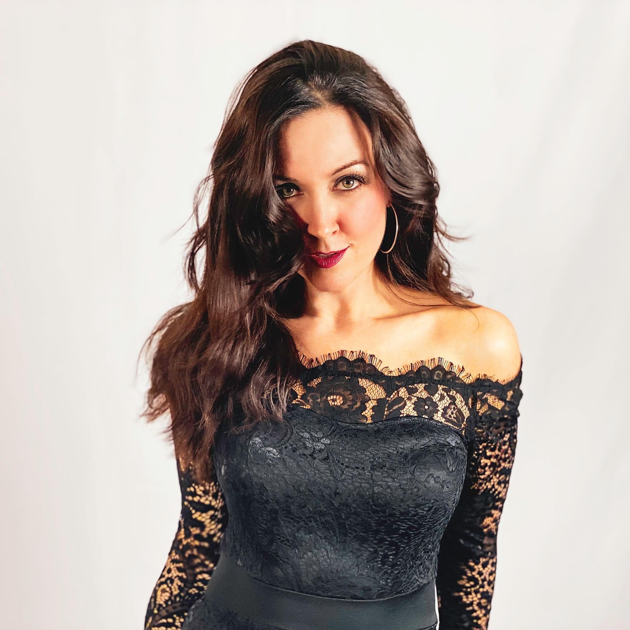 actor Stephanie Young large photo