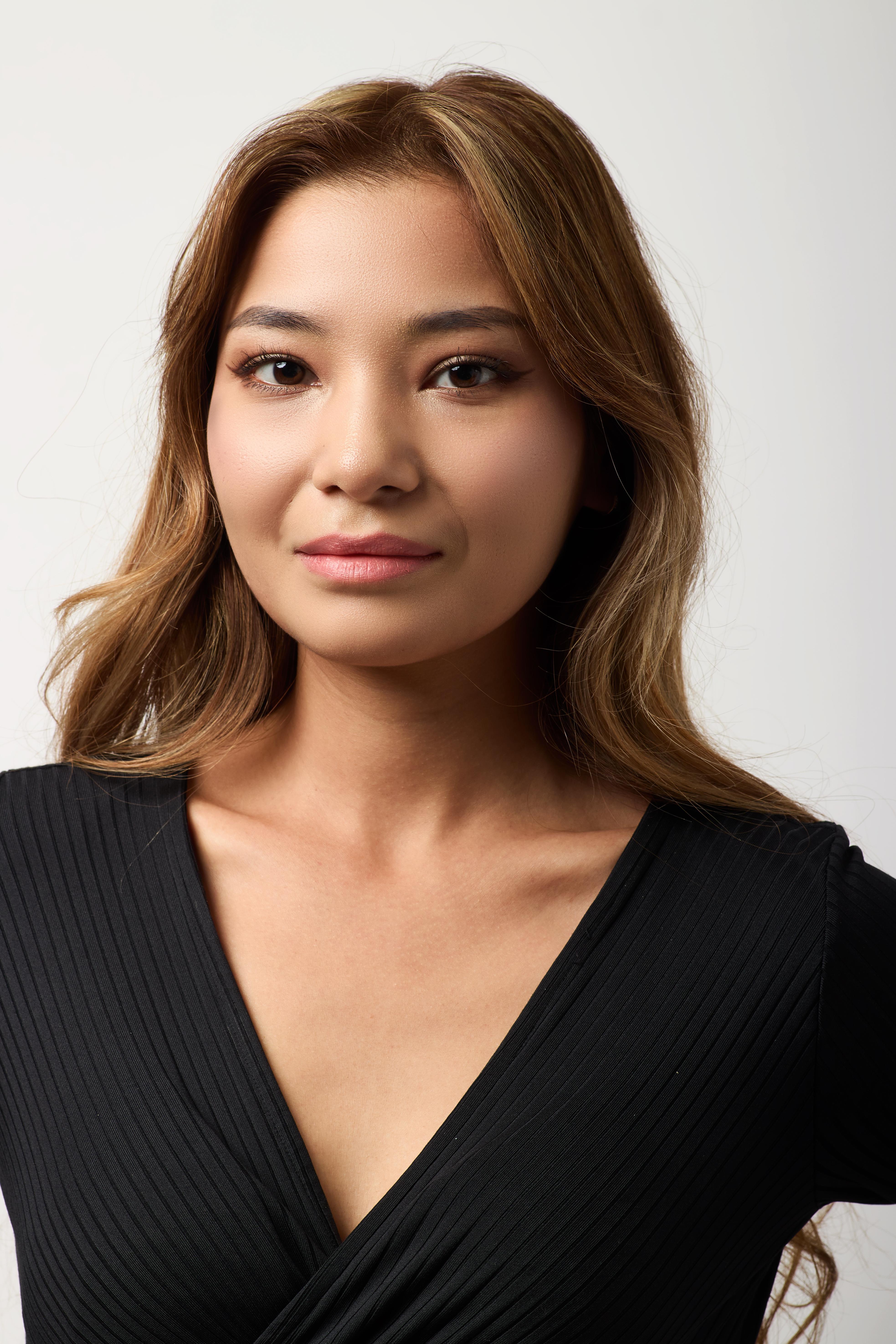 actor Sabrina Jakab large photo