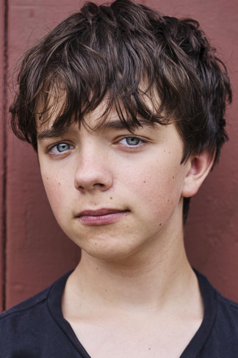 actor Jonathan Tittel large photo