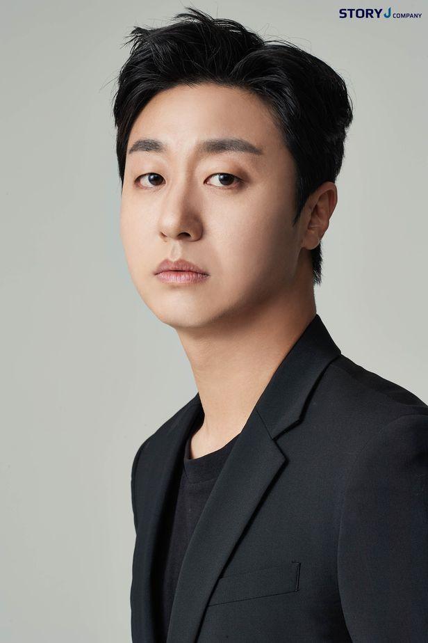 actor Bae Yoo-ram large photo