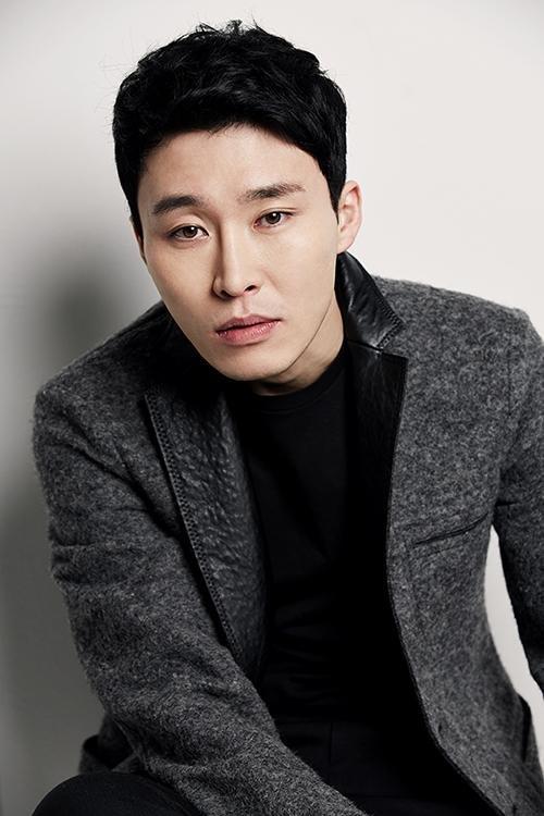 actor Han Yi-jin large photo