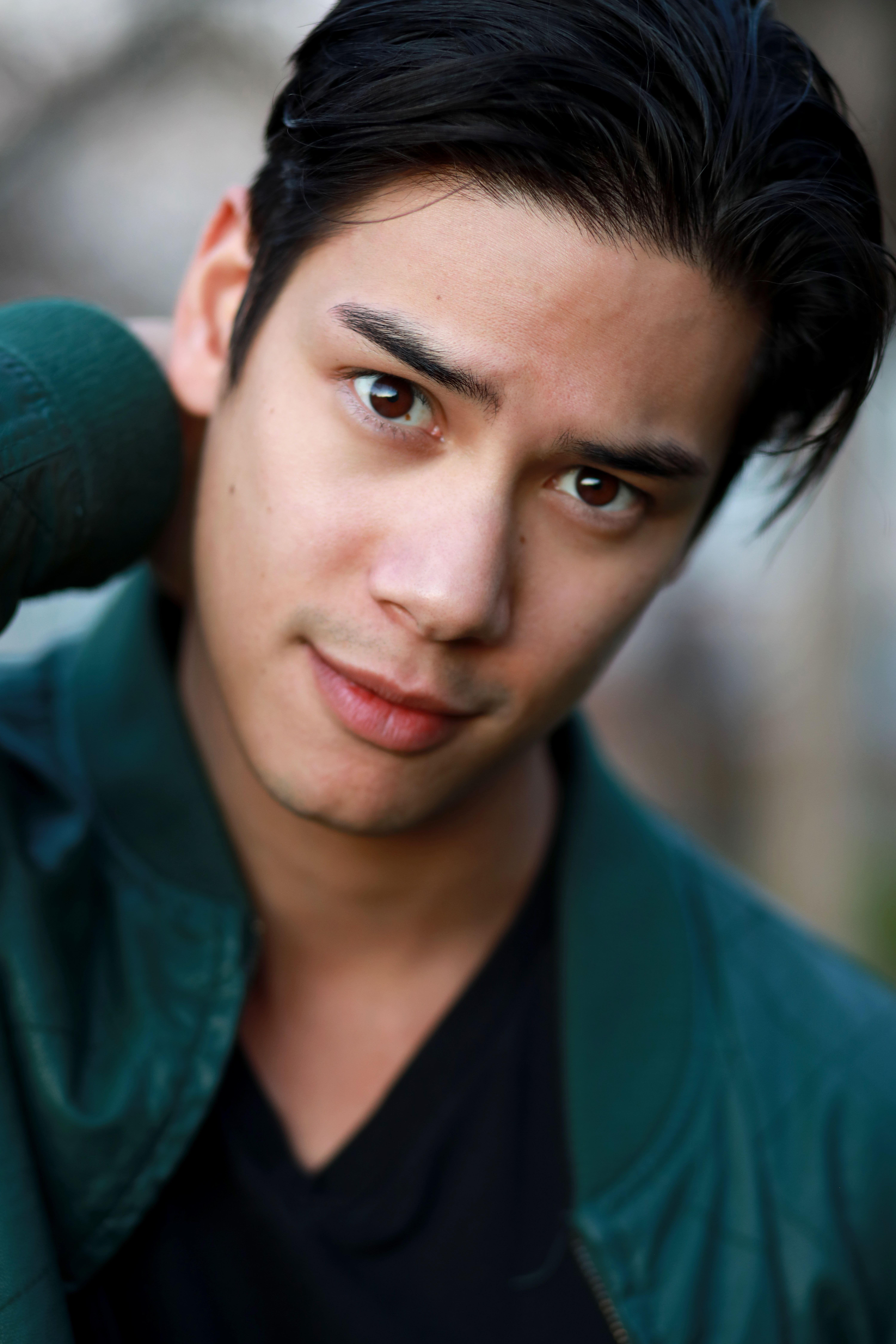 actor Ben Levin large photo