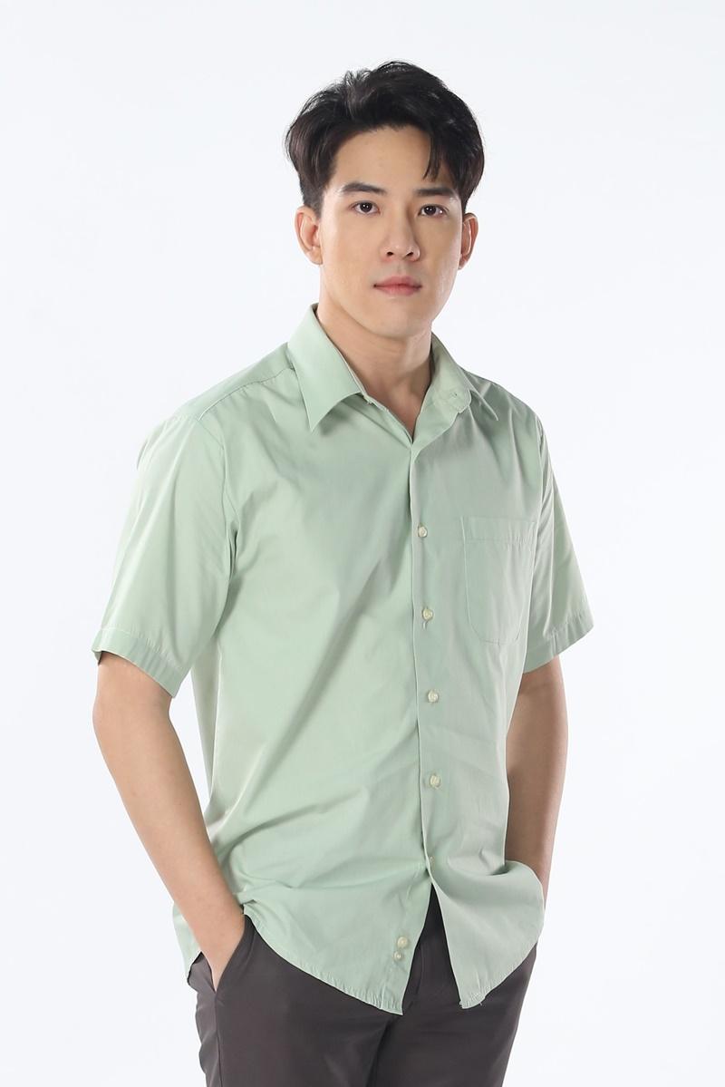 actor Chatchawit Techarukpong large photo