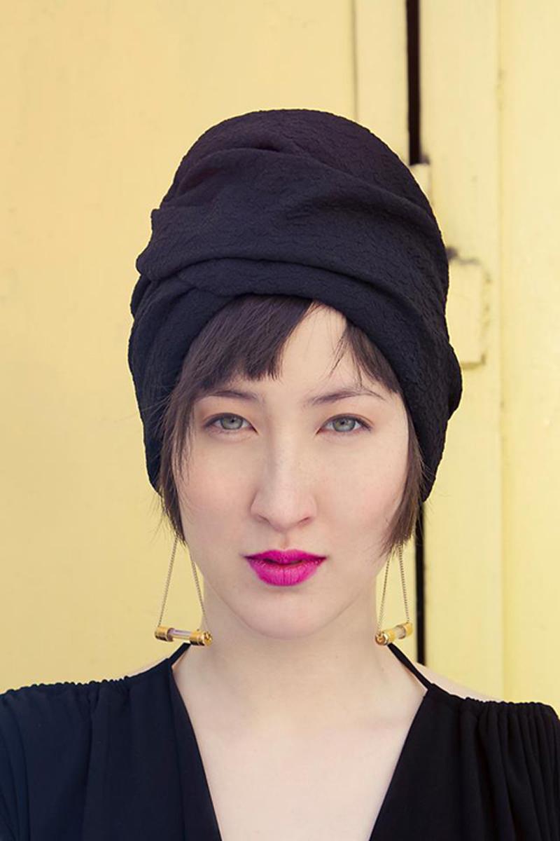 actor Viktoria Monhor large photo