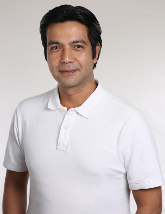 actor Lander Vera-Perez large photo