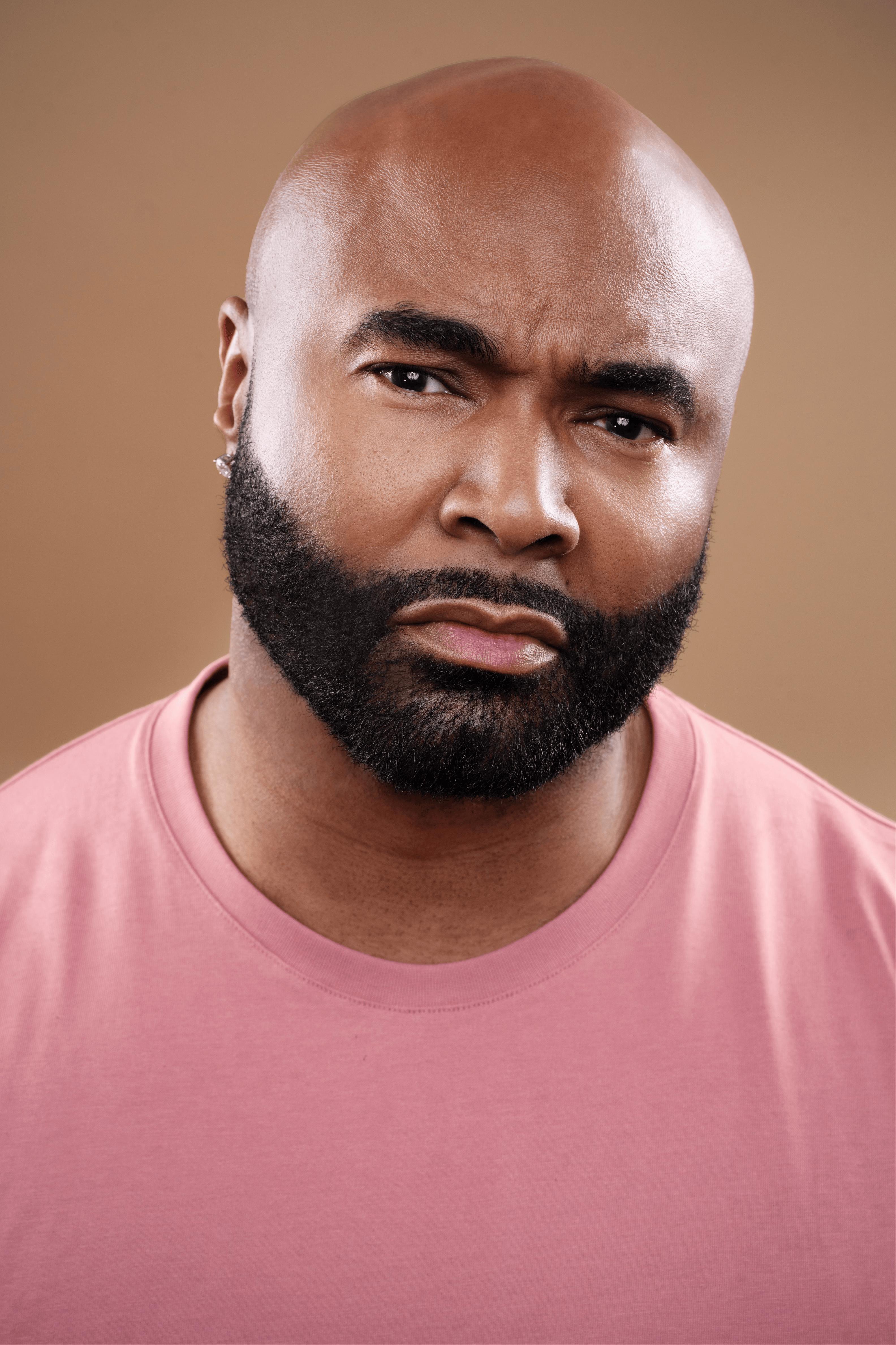 actor Michael Anthony large photo