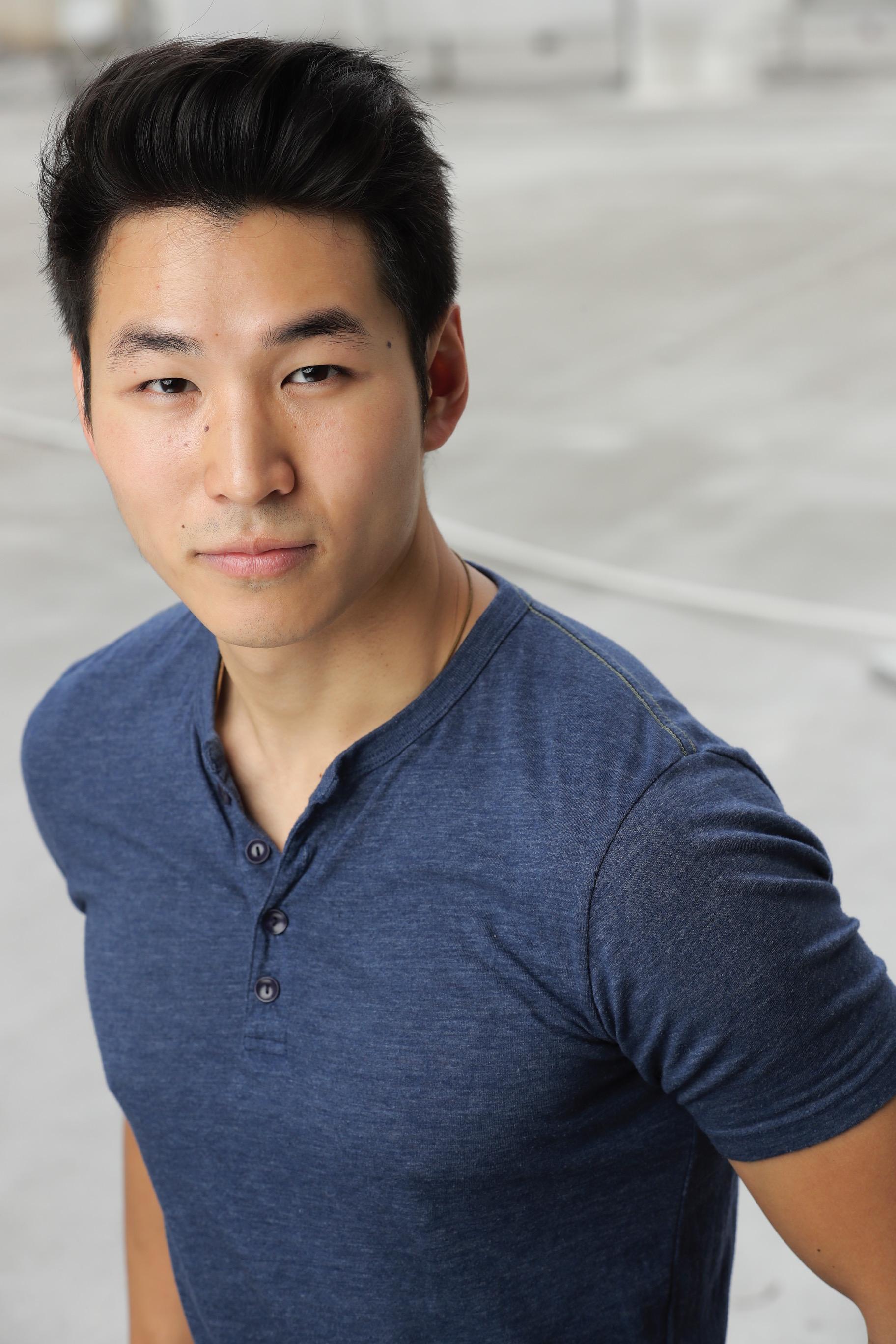 actor Michael Bow large photo