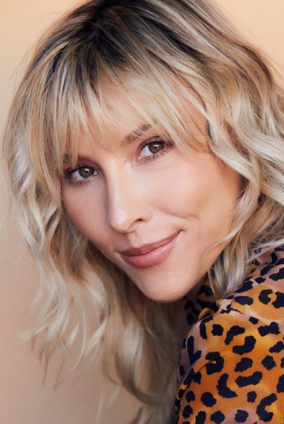 actor Rebecca Lee large photo