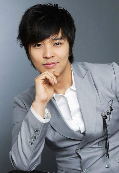 actor Jeong-hoon Kim large photo