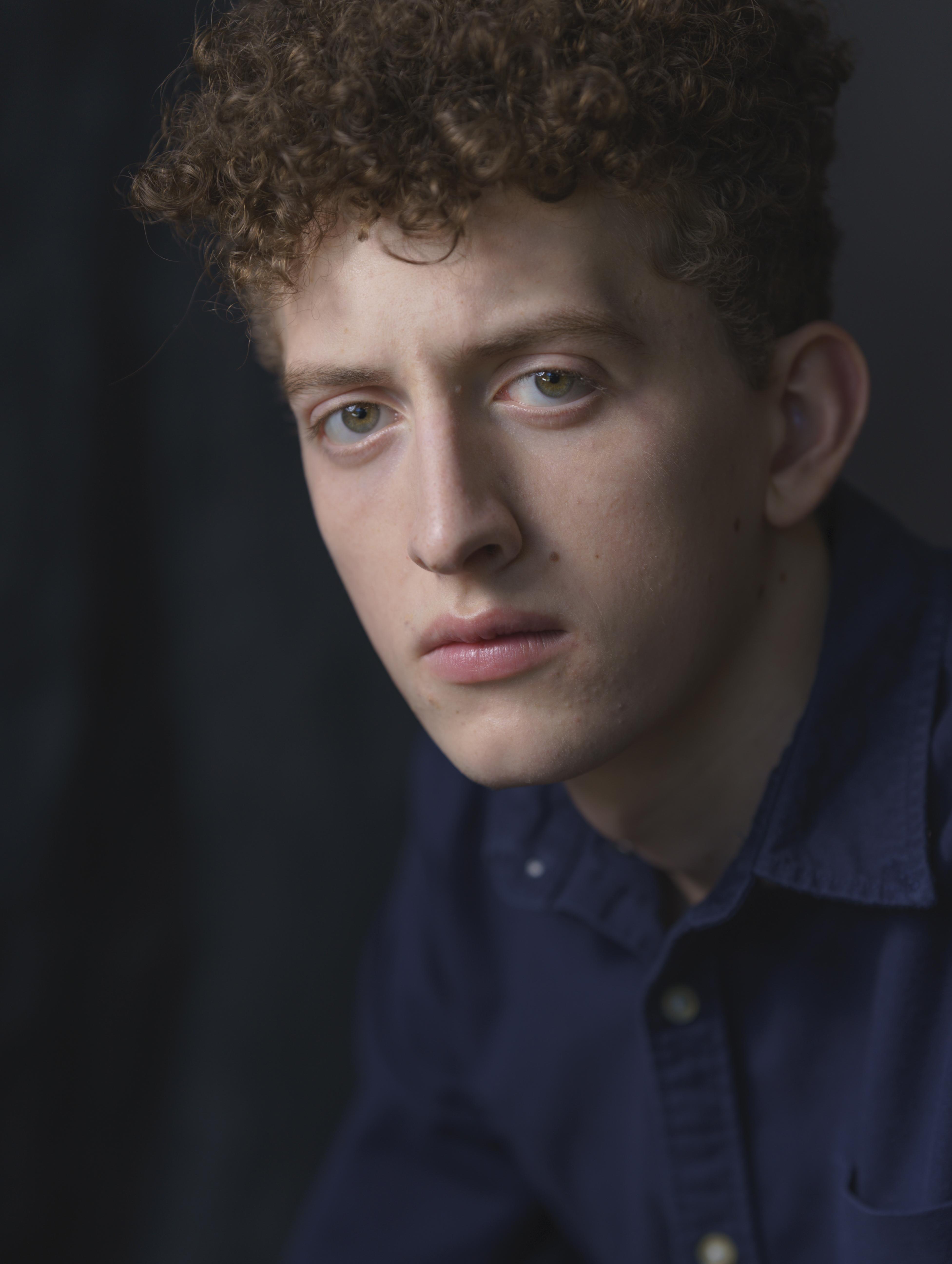 actor Gabriel Drake large photo