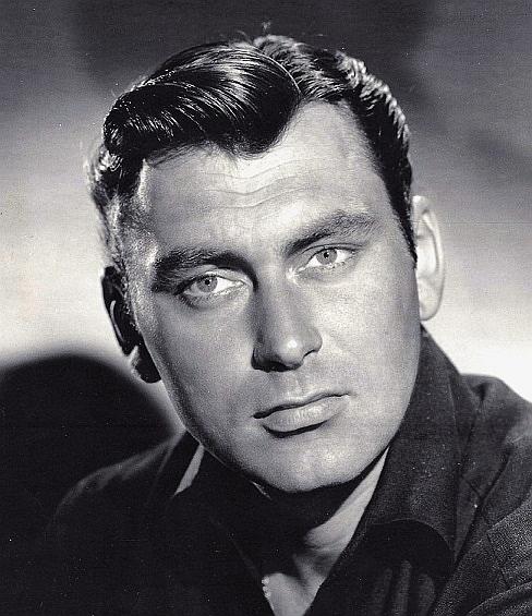 actor Ken Scott large photo