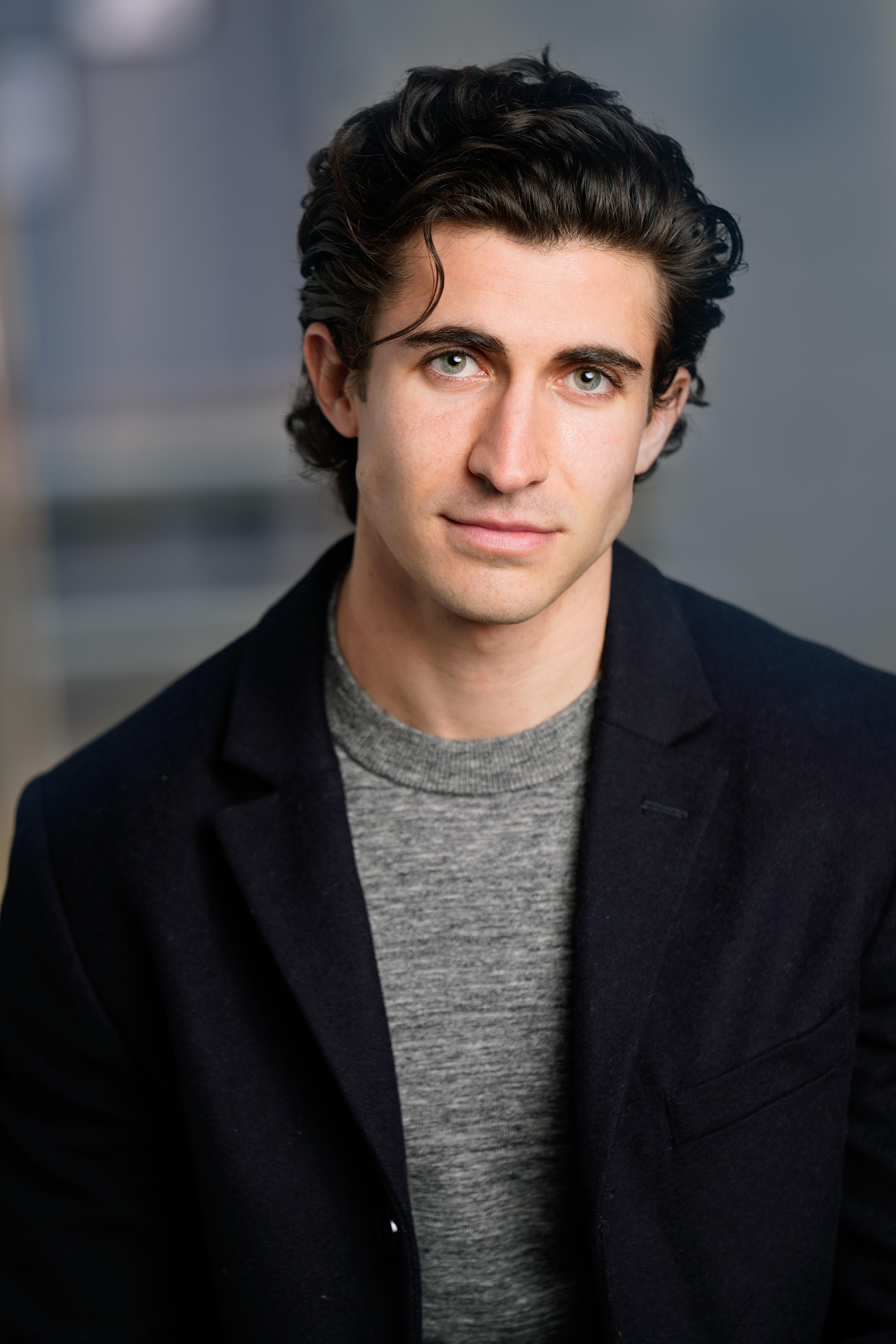 actor Austin Valli large photo