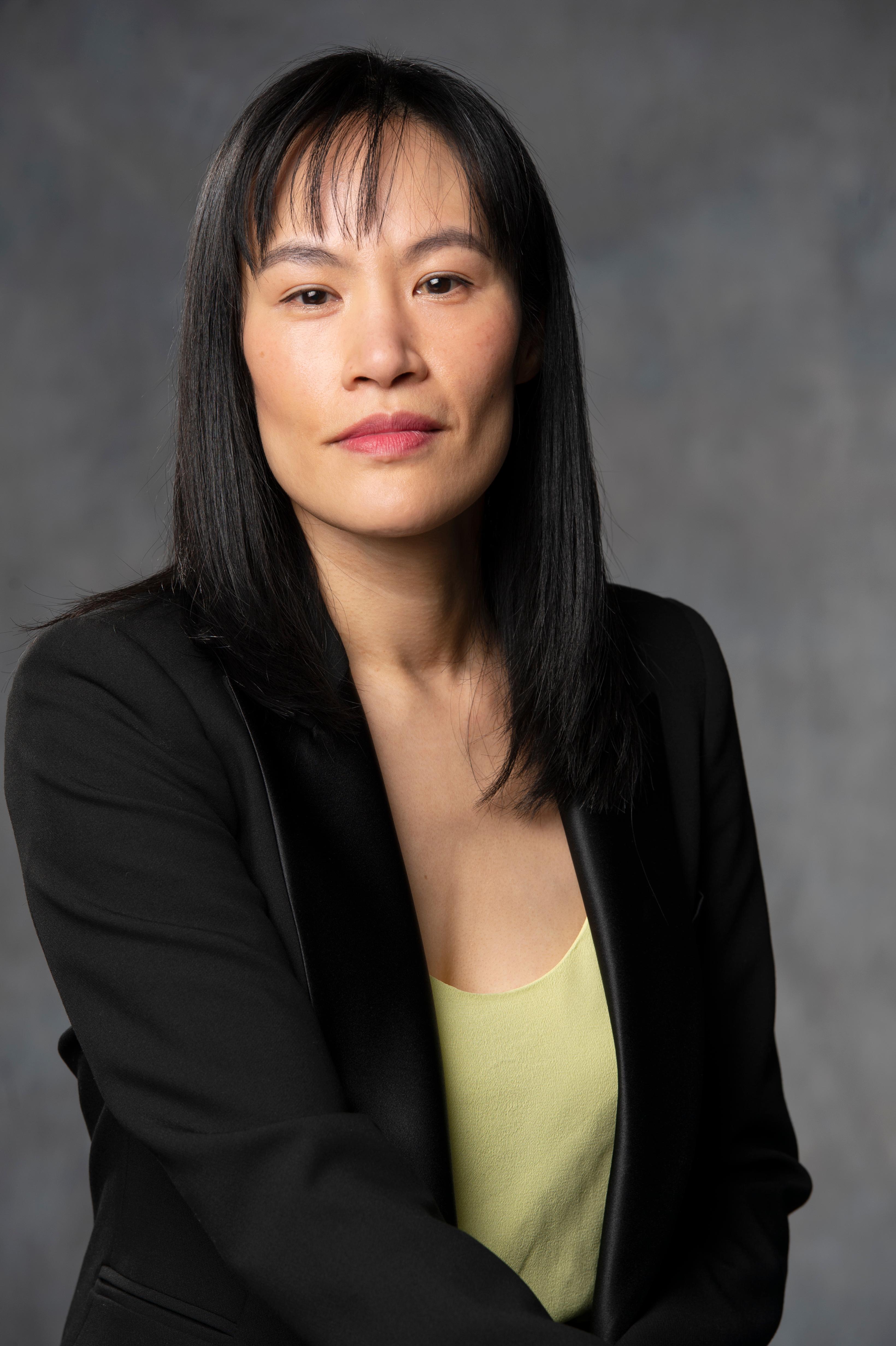 actor Donna Soares large photo