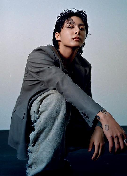 actor Jungkook large photo