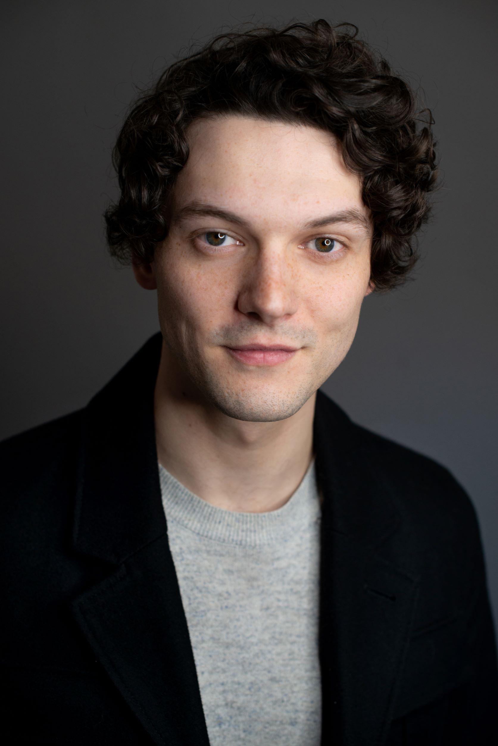 actor Josh Cole large photo