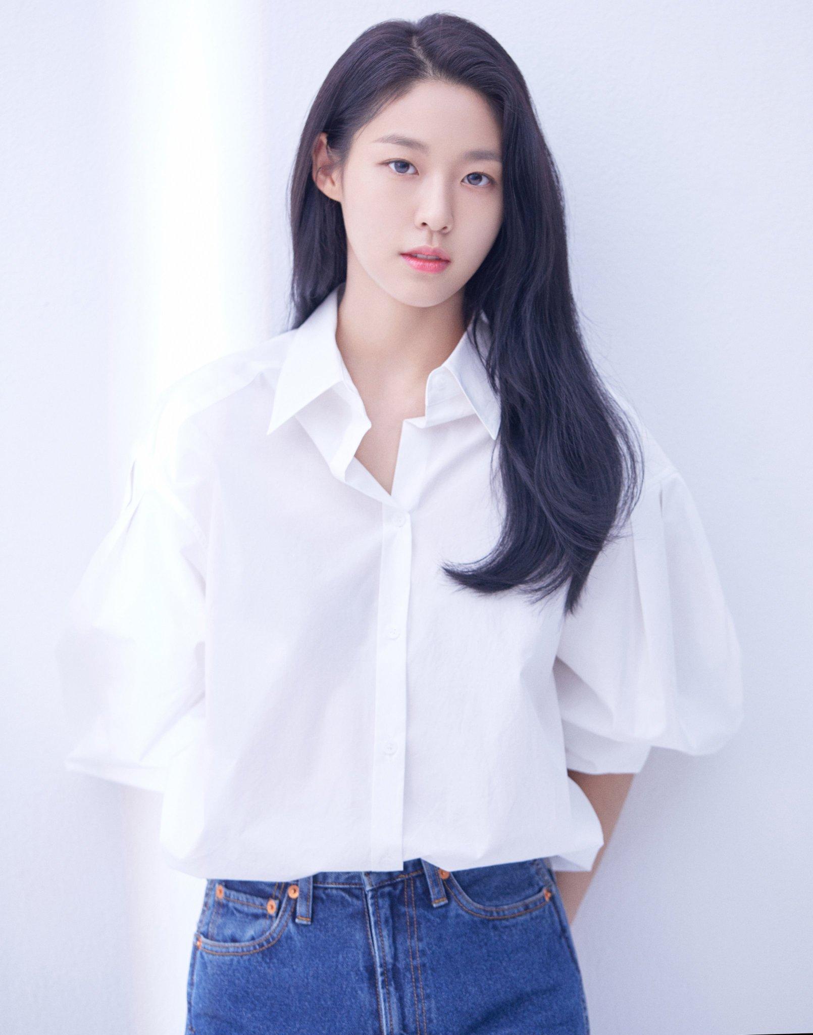 actor Kim Seol-hyun large photo