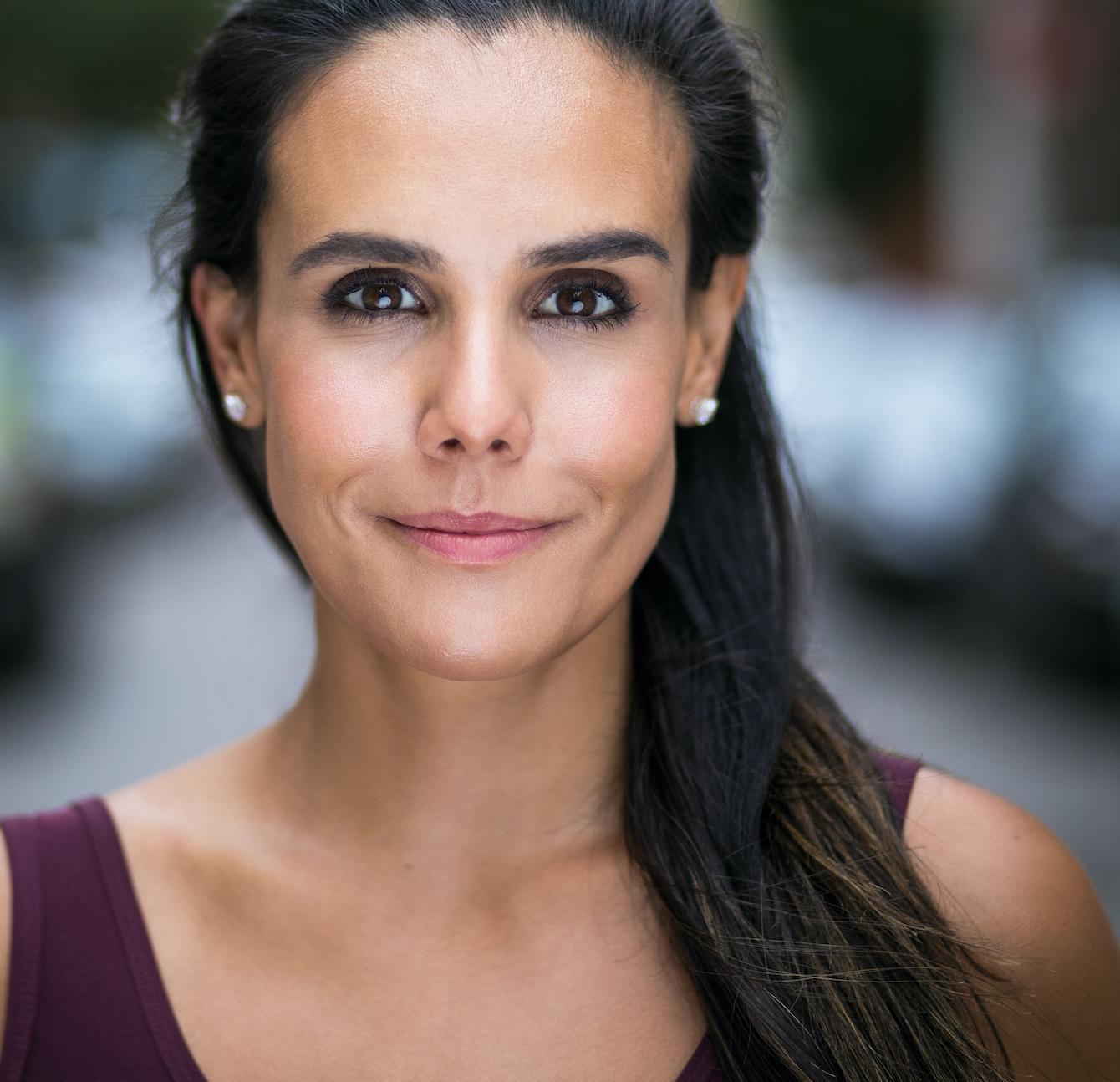 actor Beatriz Cavalieri large photo