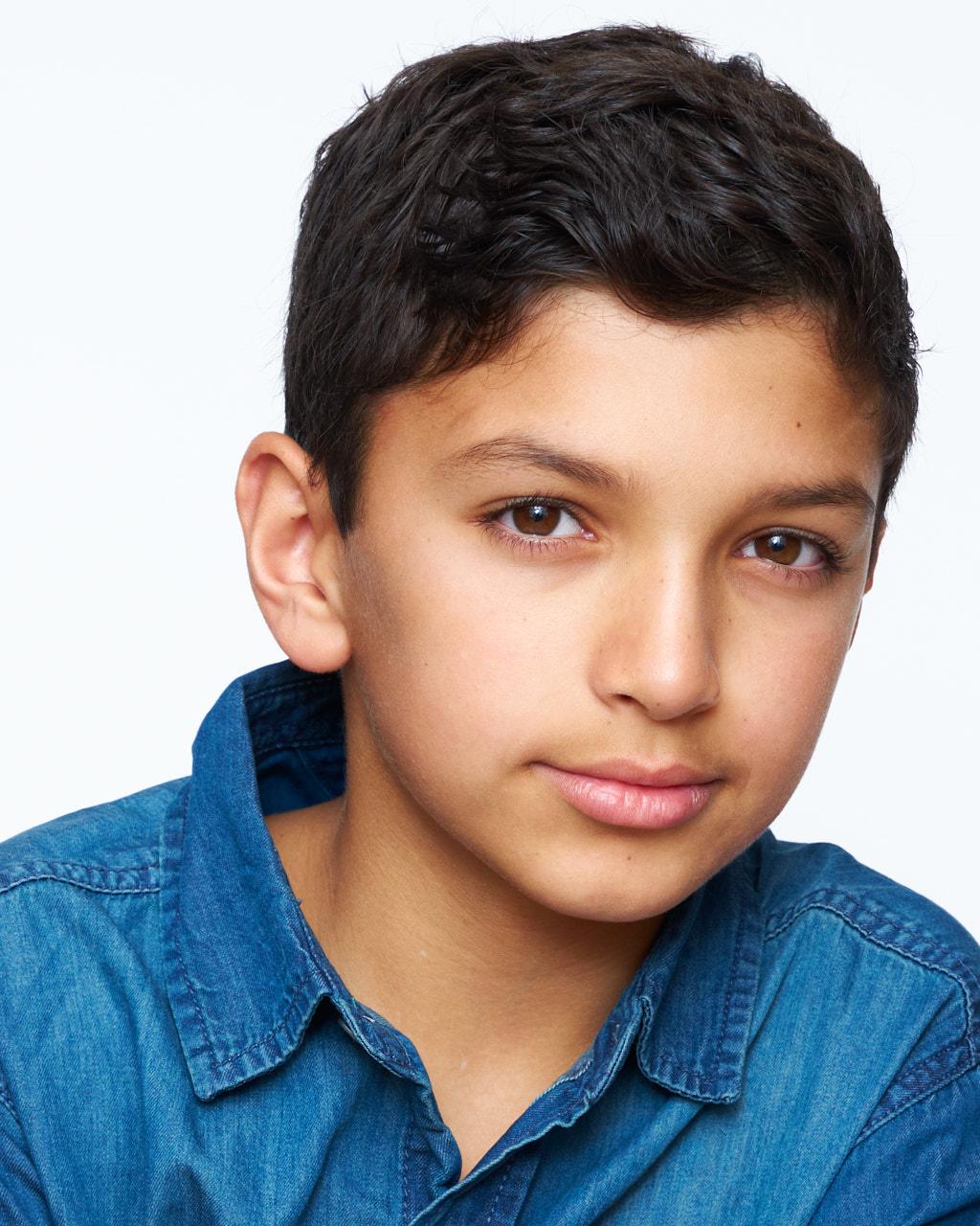 actor Andres F. Croci-Valdes large photo