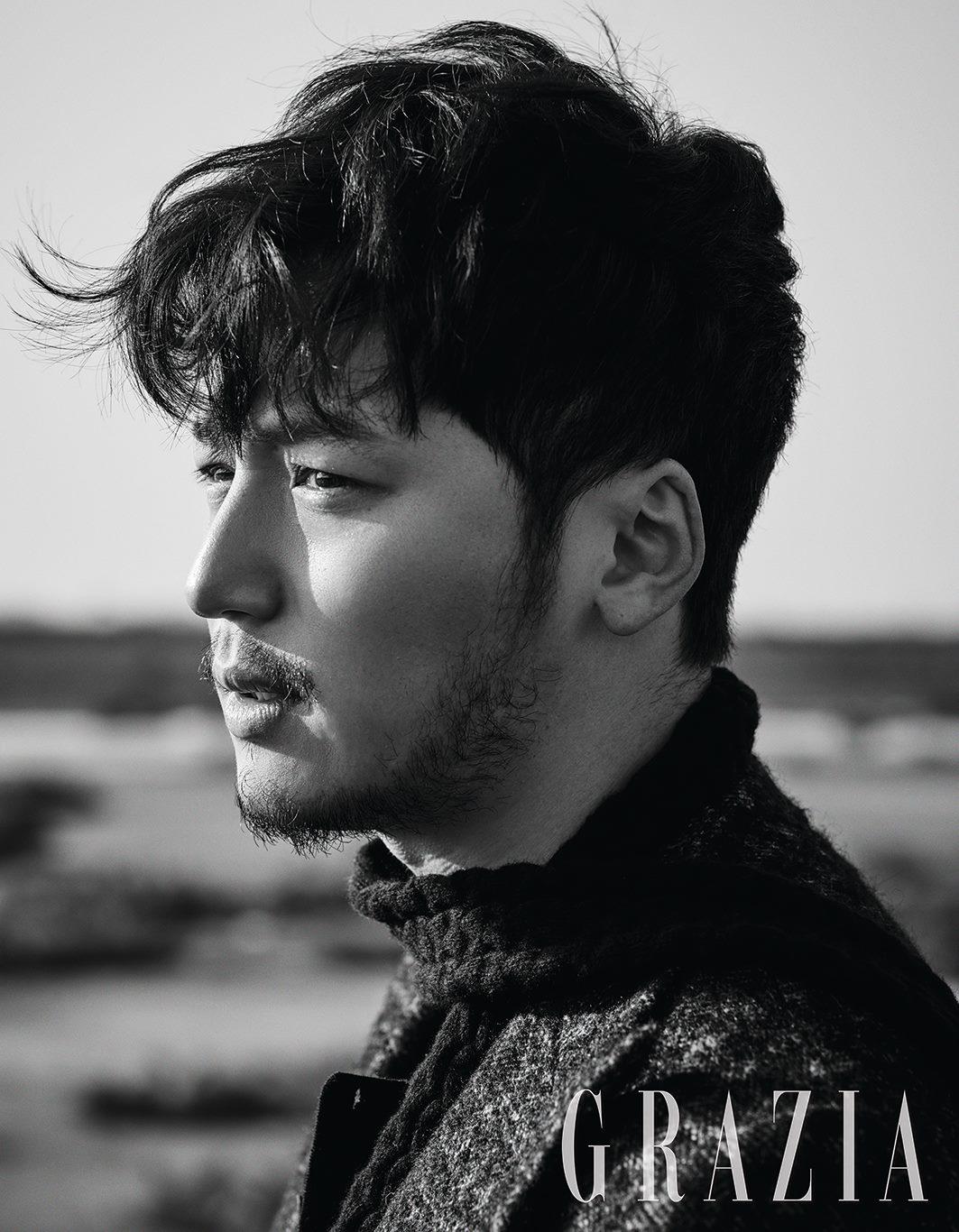 actor Byun Yo-han large photo