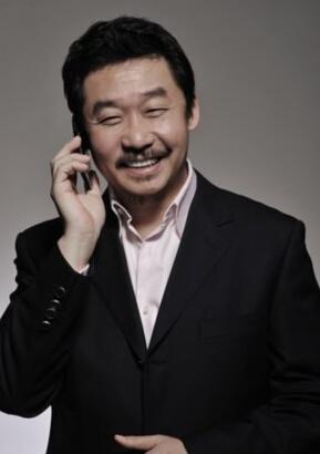 actor Hua Liu large photo