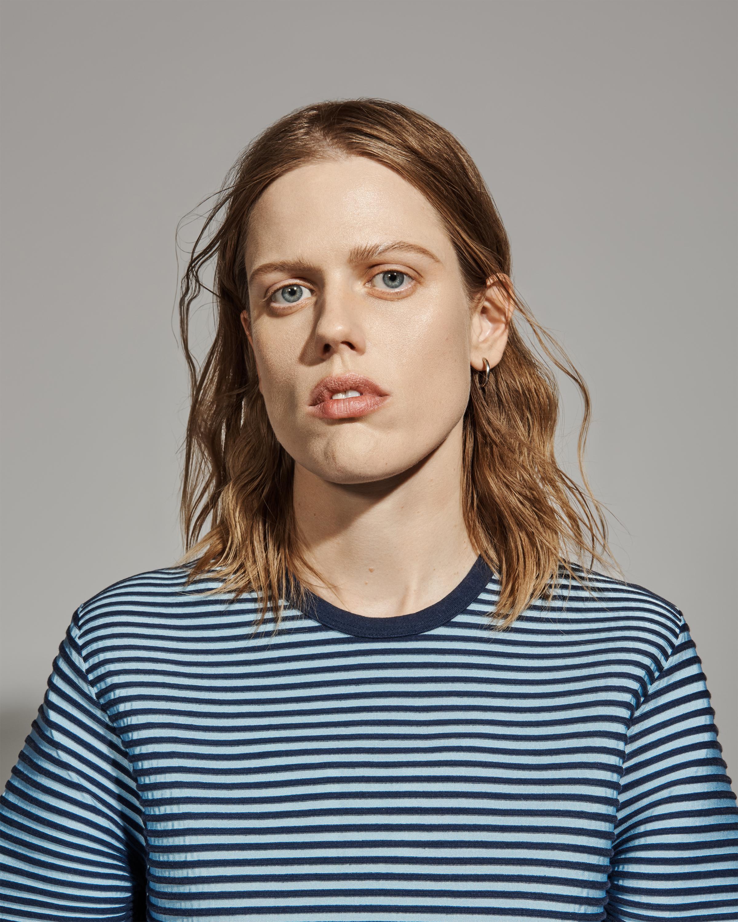 actor Kelly McCormack large photo