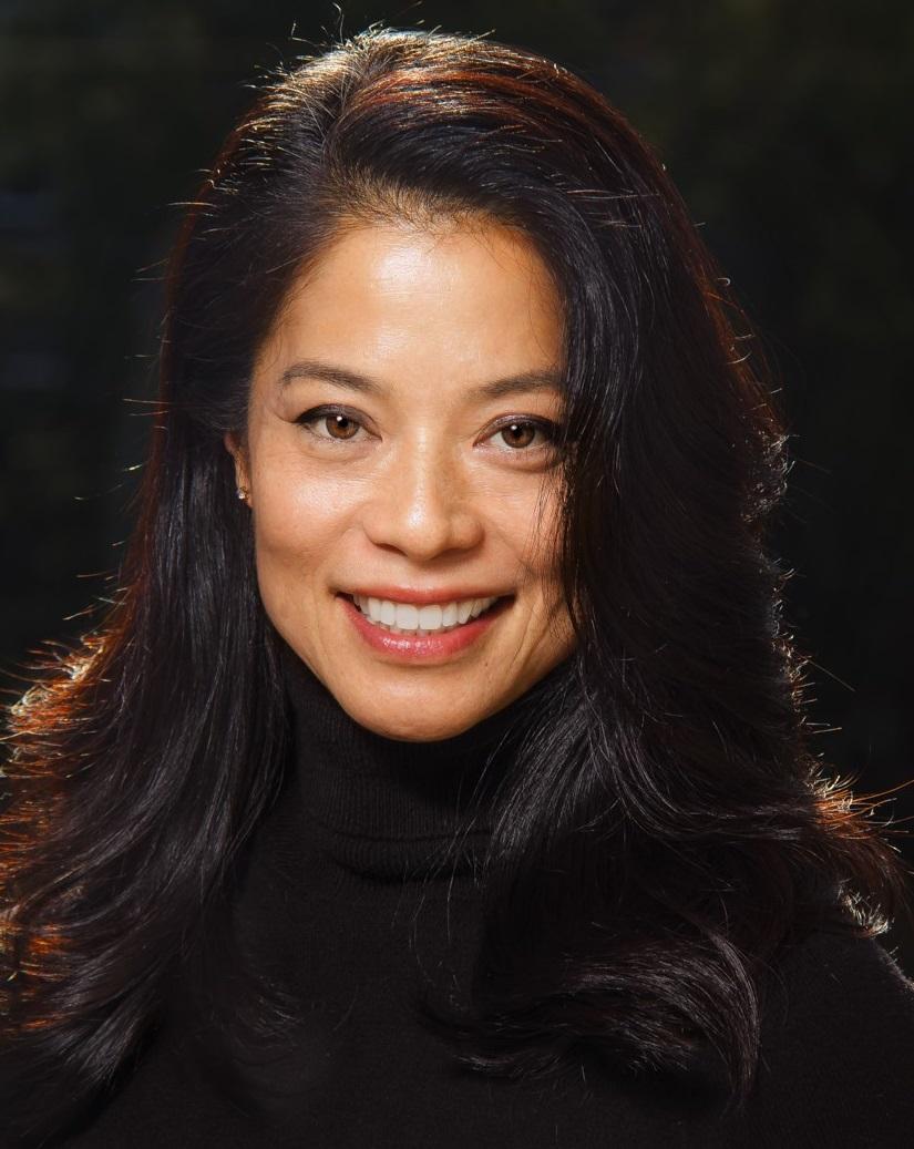 actor Jeanie Cloutier large photo