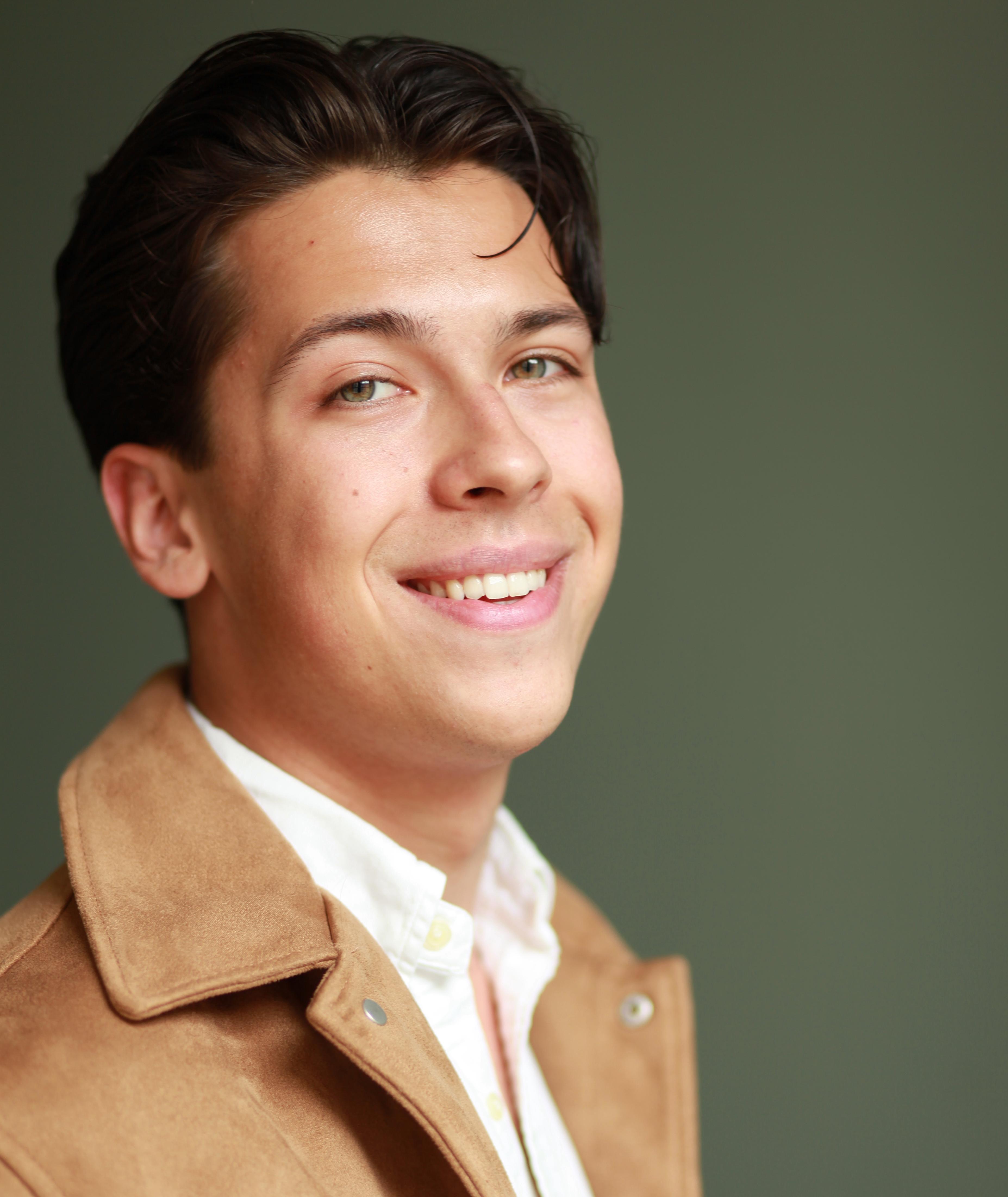 actor Yelisey Kazakevich large photo