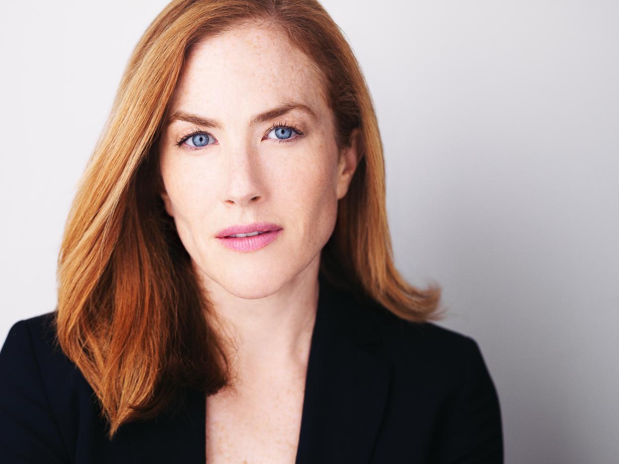 actor Caroline Duncan large photo