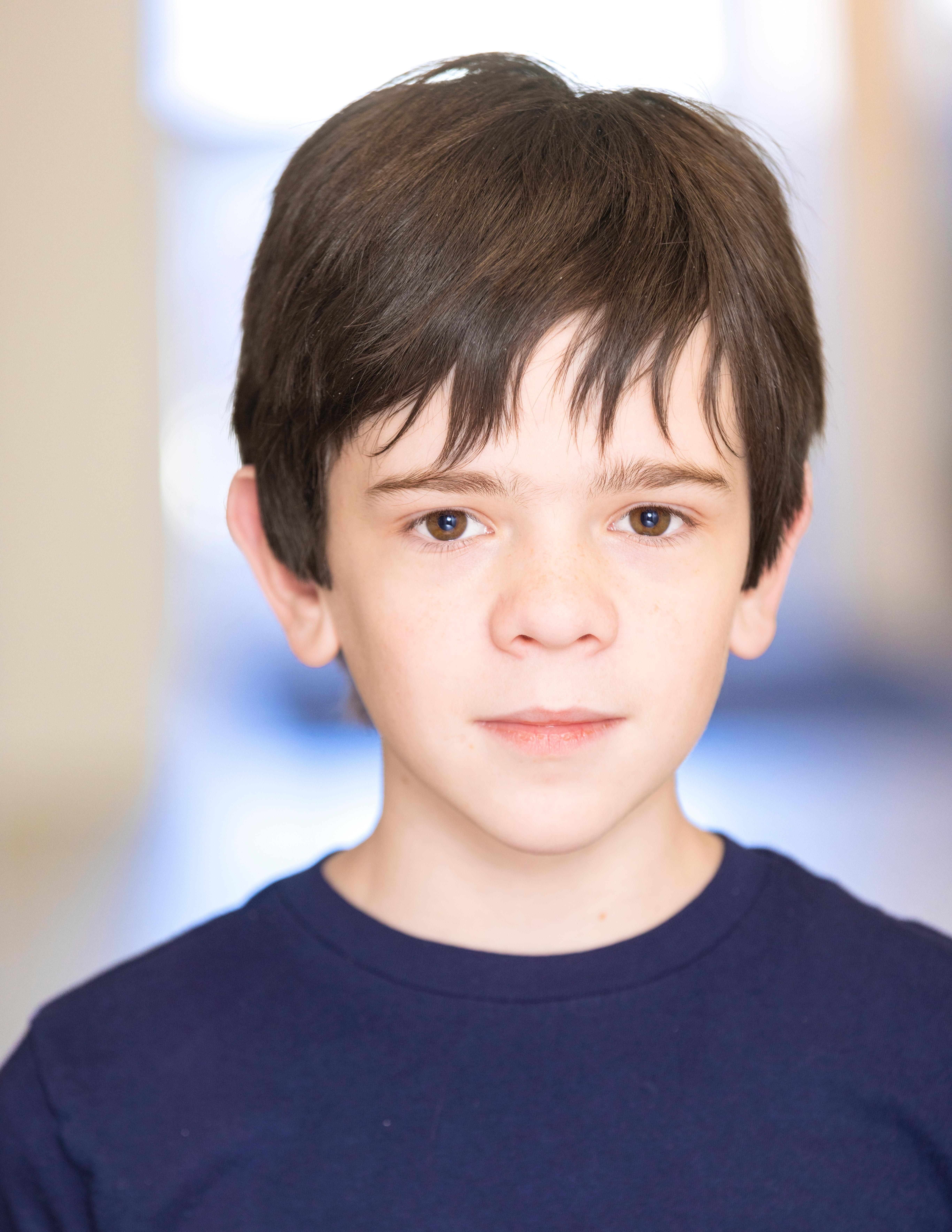 actor Miles Ekhardt large photo