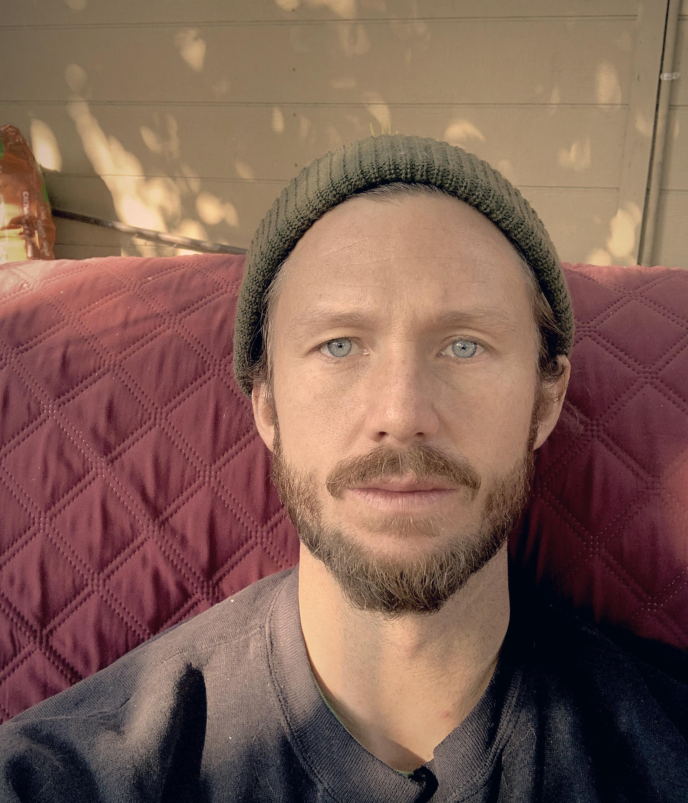 actor Russ Tiller large photo