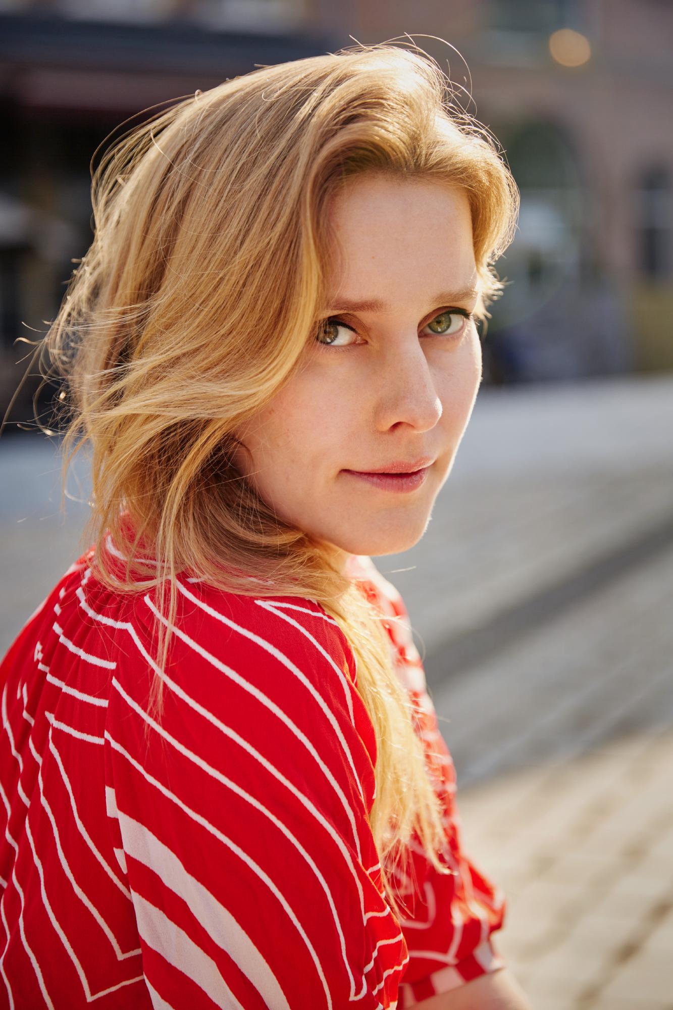 actor Truus de Boer large photo