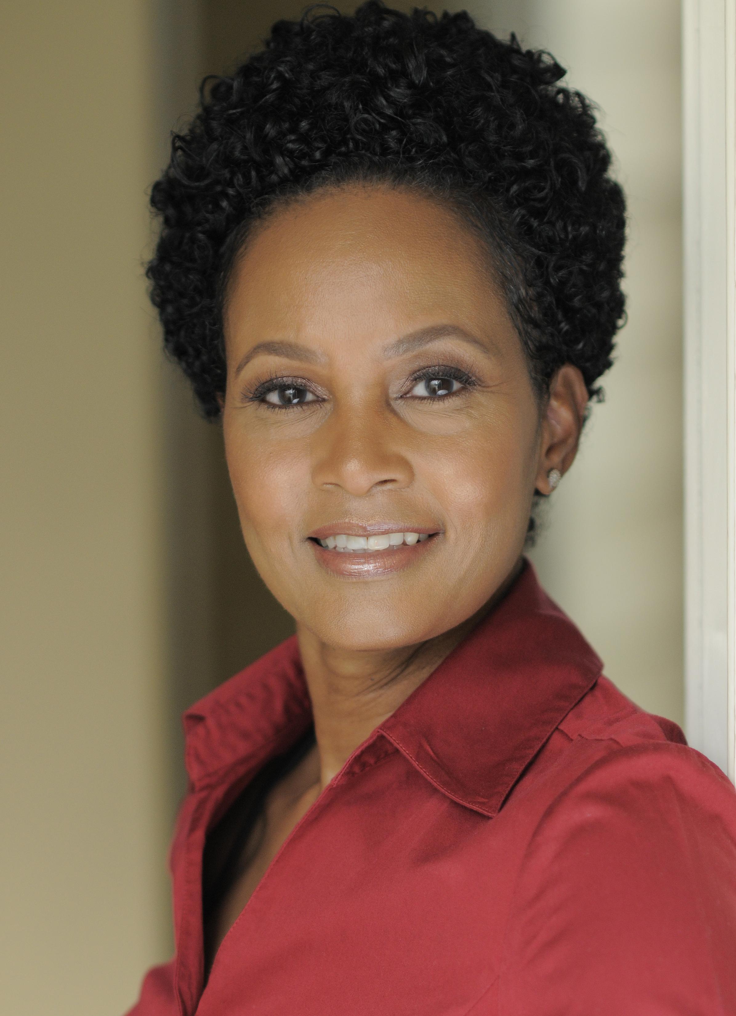 actor Stephanie Love large photo