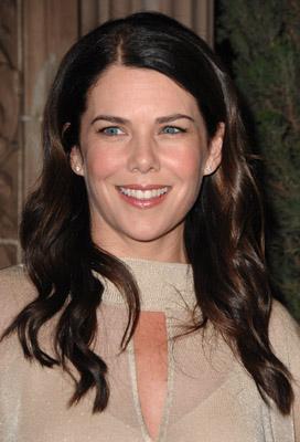 actor Lauren Graham large photo