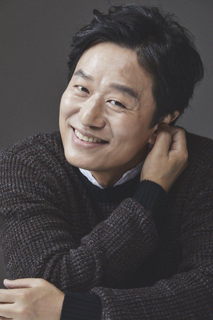 actor Kim Min-sang large photo
