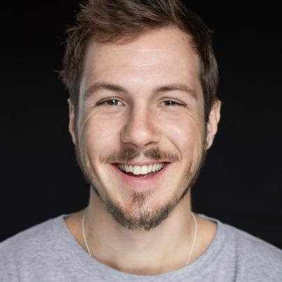 actor Joakim Robillard large photo