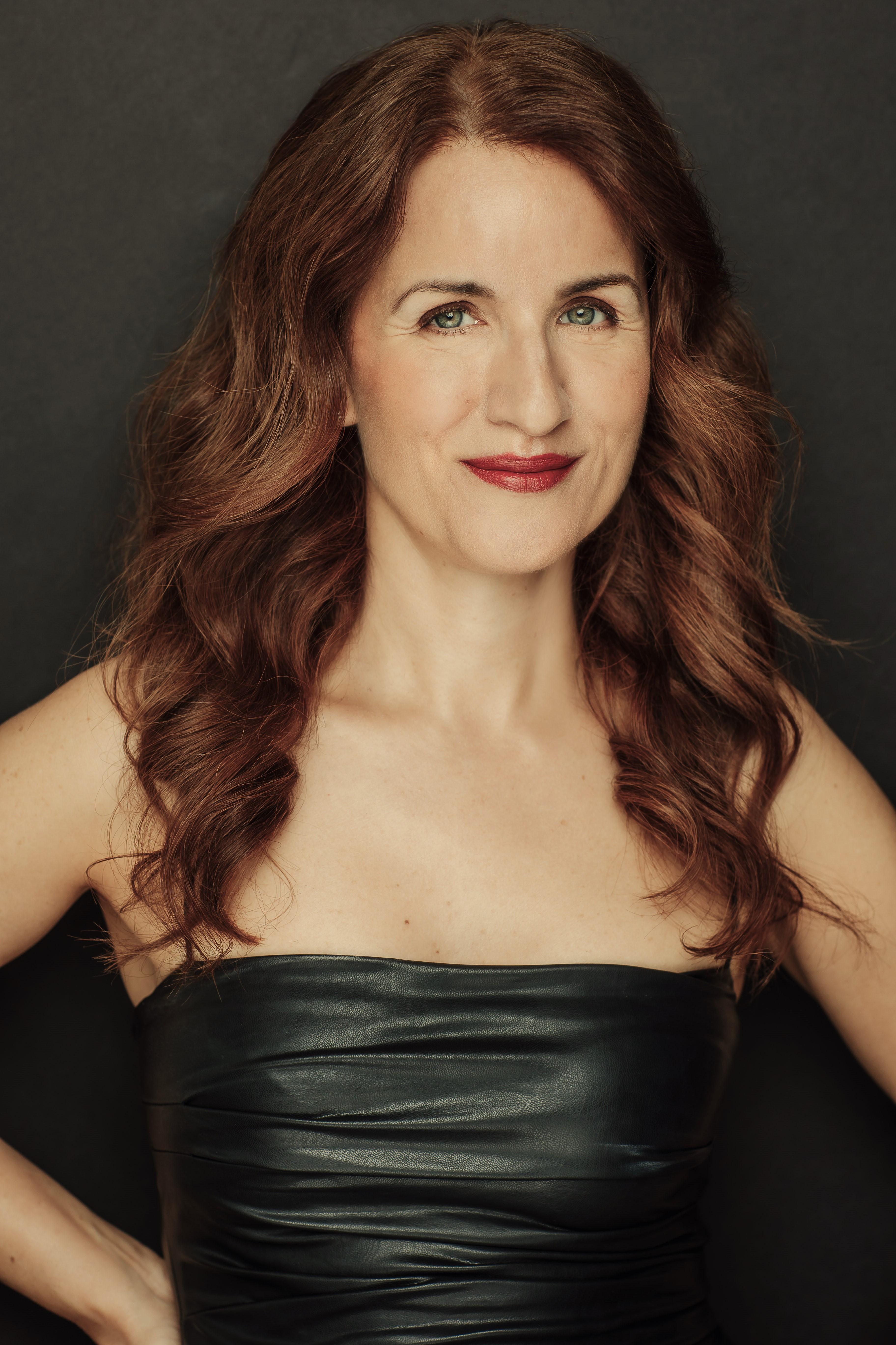 actor Lori Kokotailo large photo