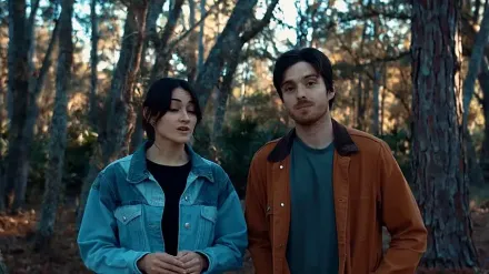 Trailer thumbnail