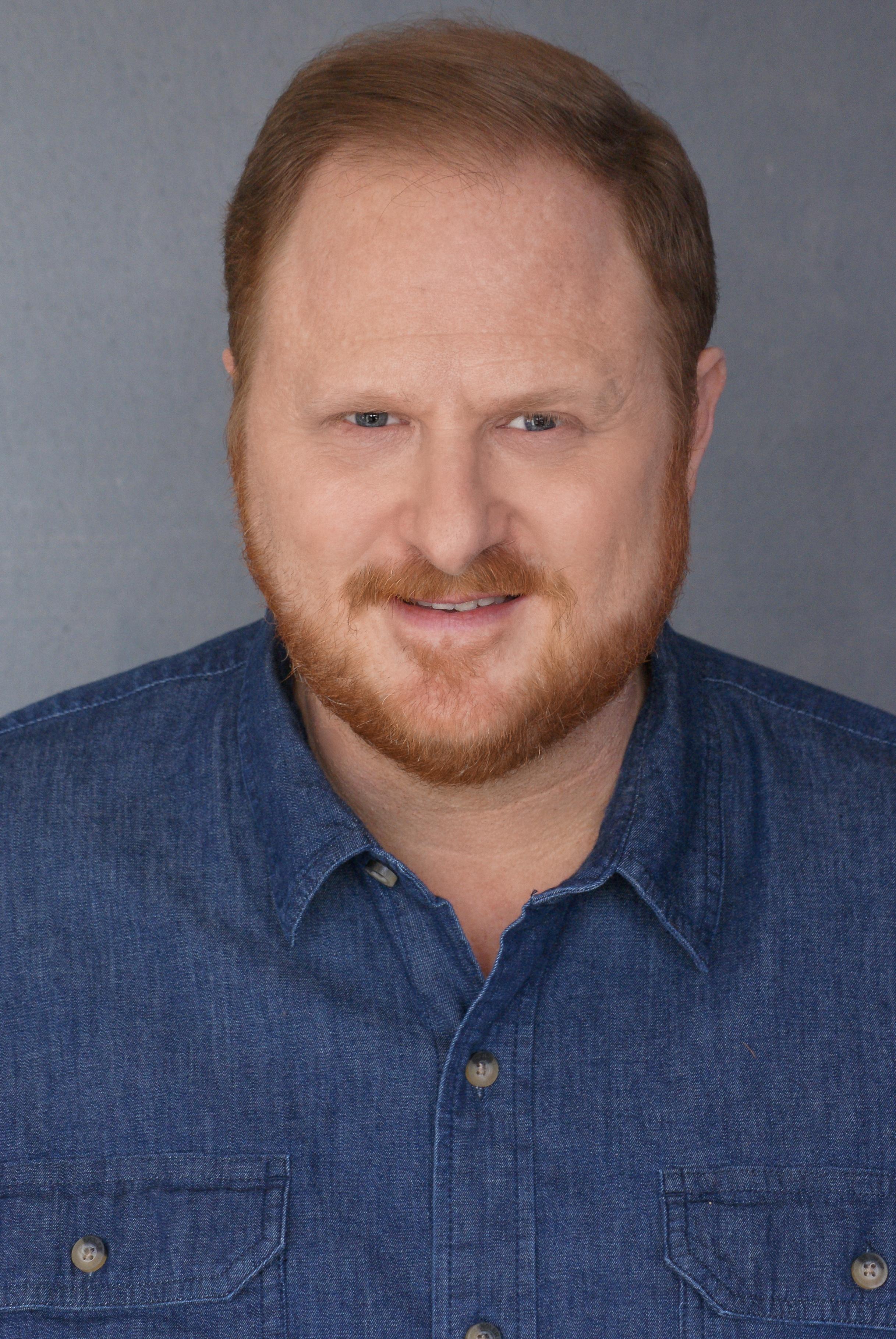 actor Jim Johnson large photo