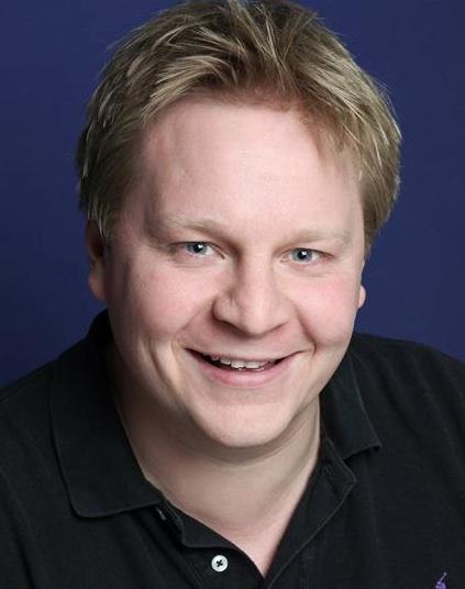 actor Laurence Hobbs large photo