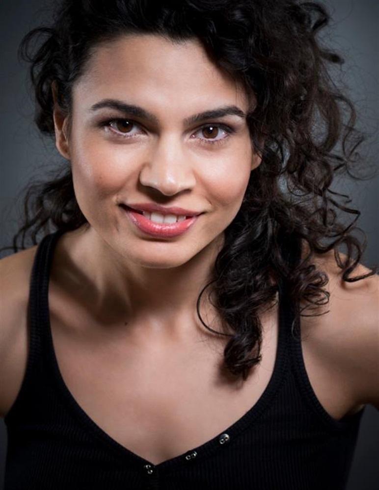 actor Alina Serban large photo