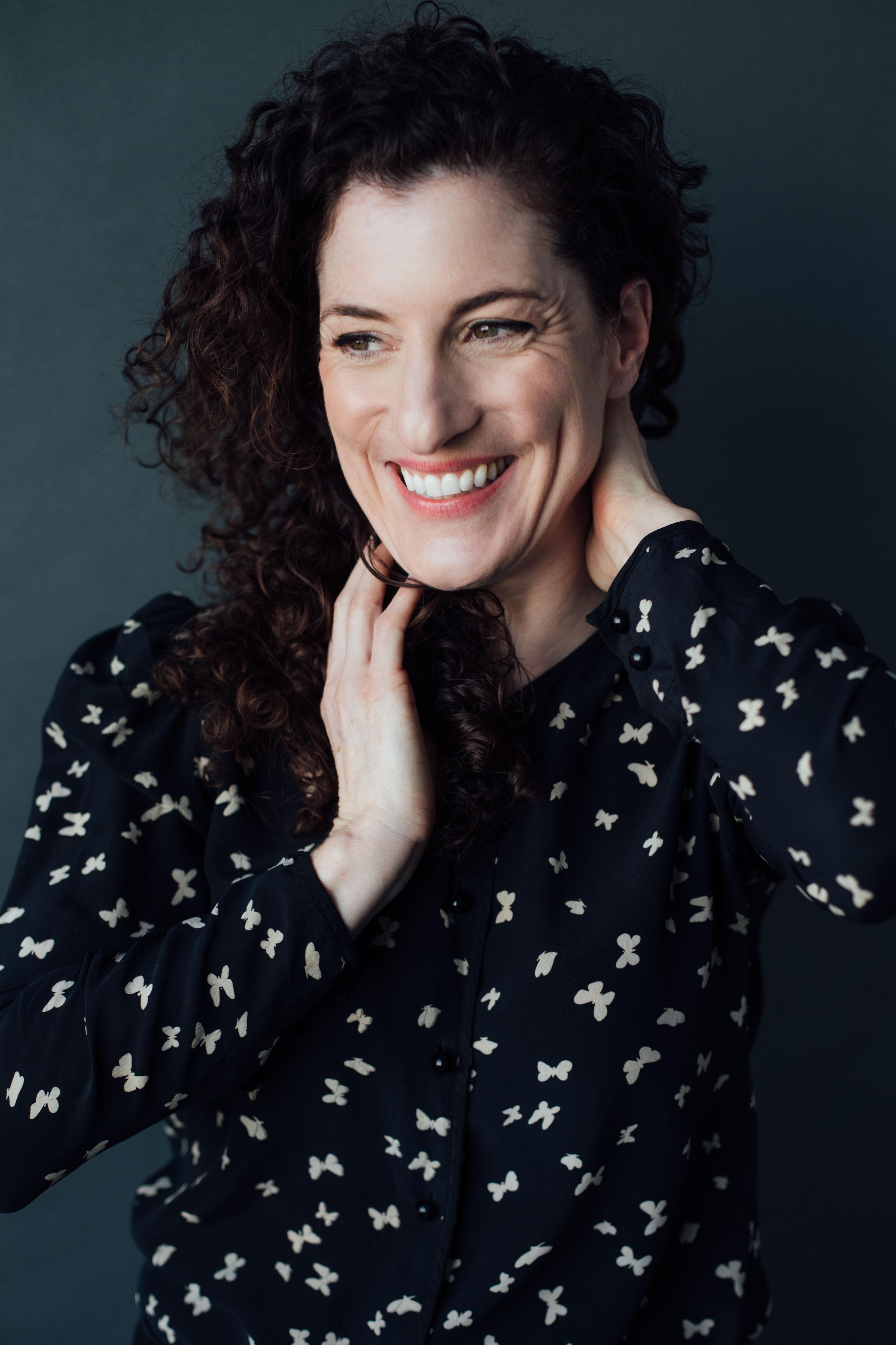 actor Naomi Wright large photo